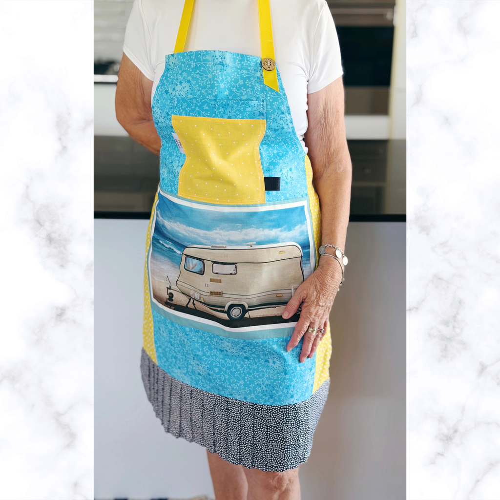 Retro caravan pinafore ladies apron with pocket.