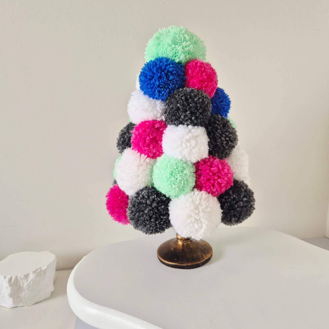 Pom-pom Christmas Tree