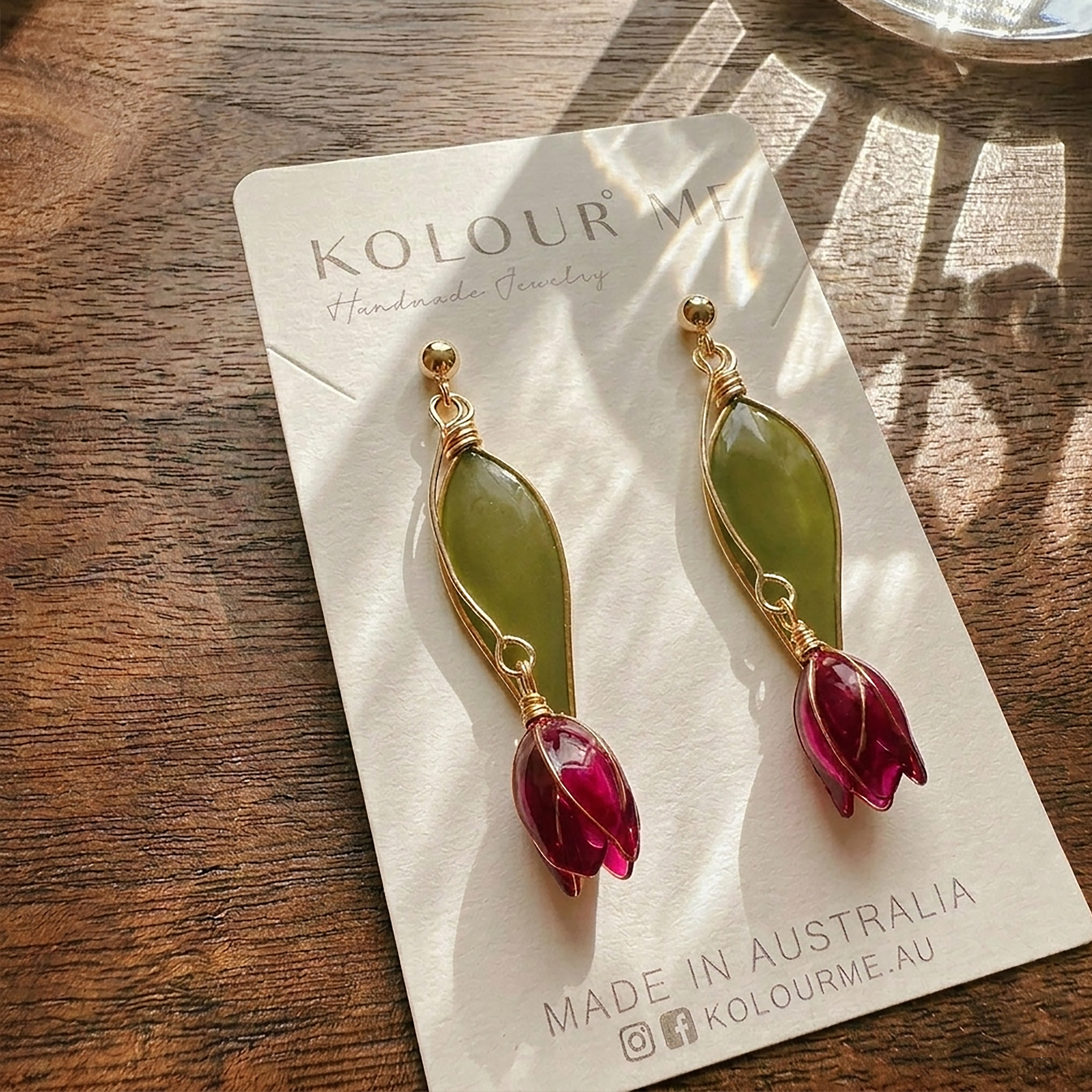 Tulips wire earrings | Handmade Botanical Jewelry