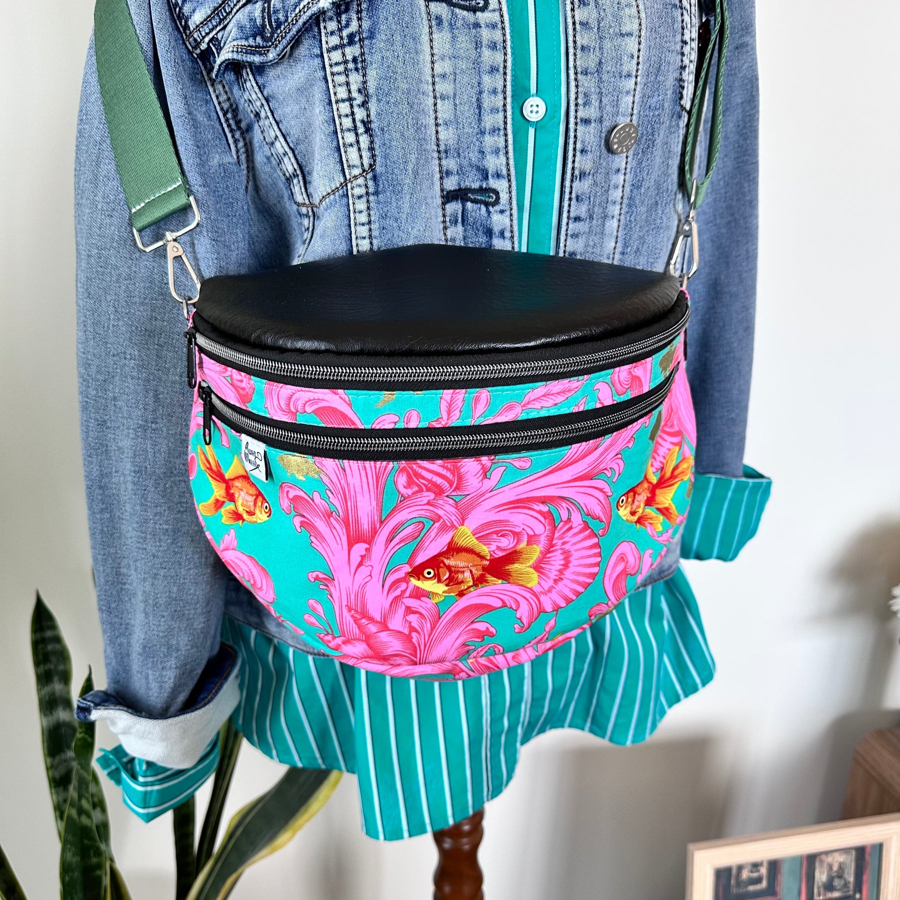 Goldfish Hellcat CrossBody
