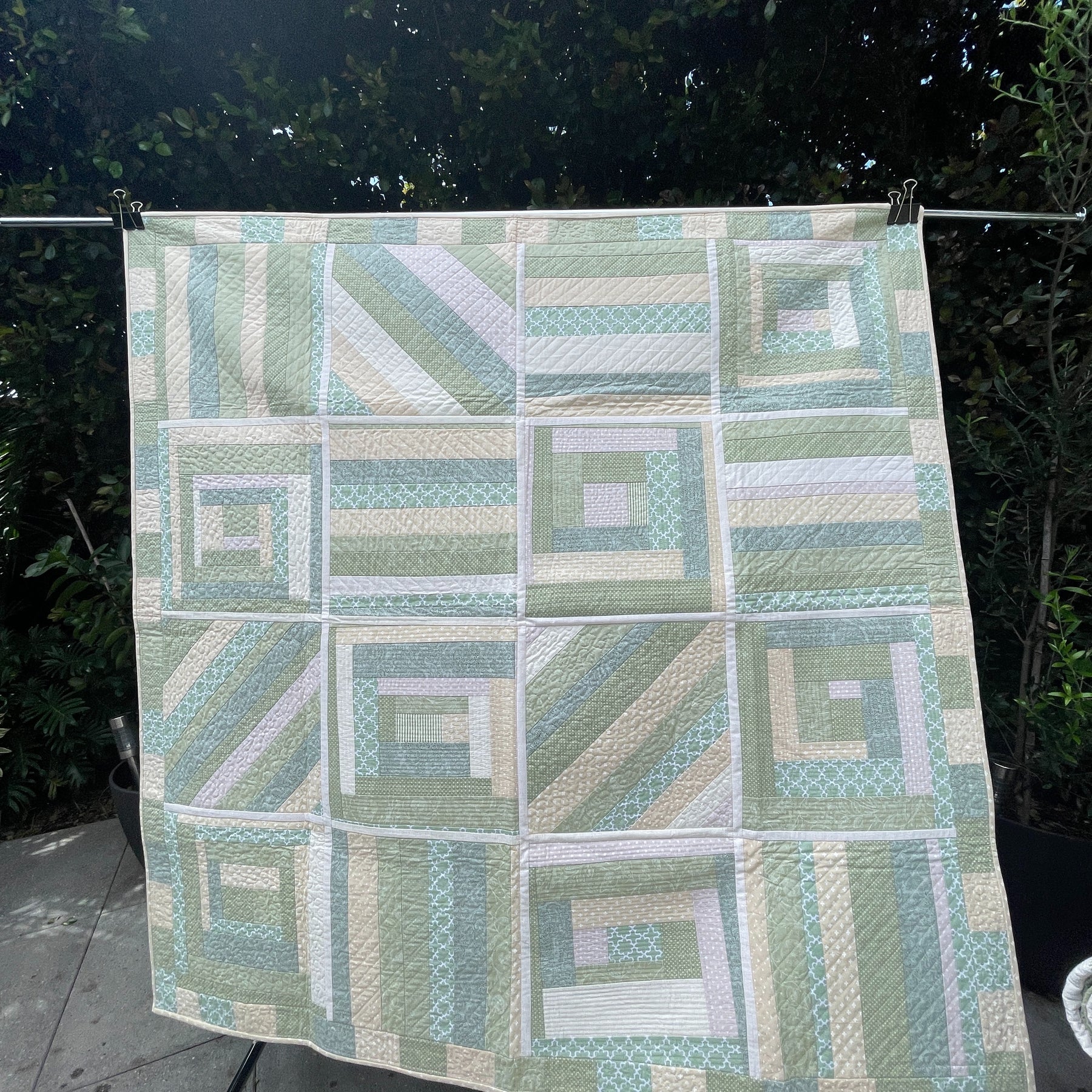 Green Fields decorative lap quilt