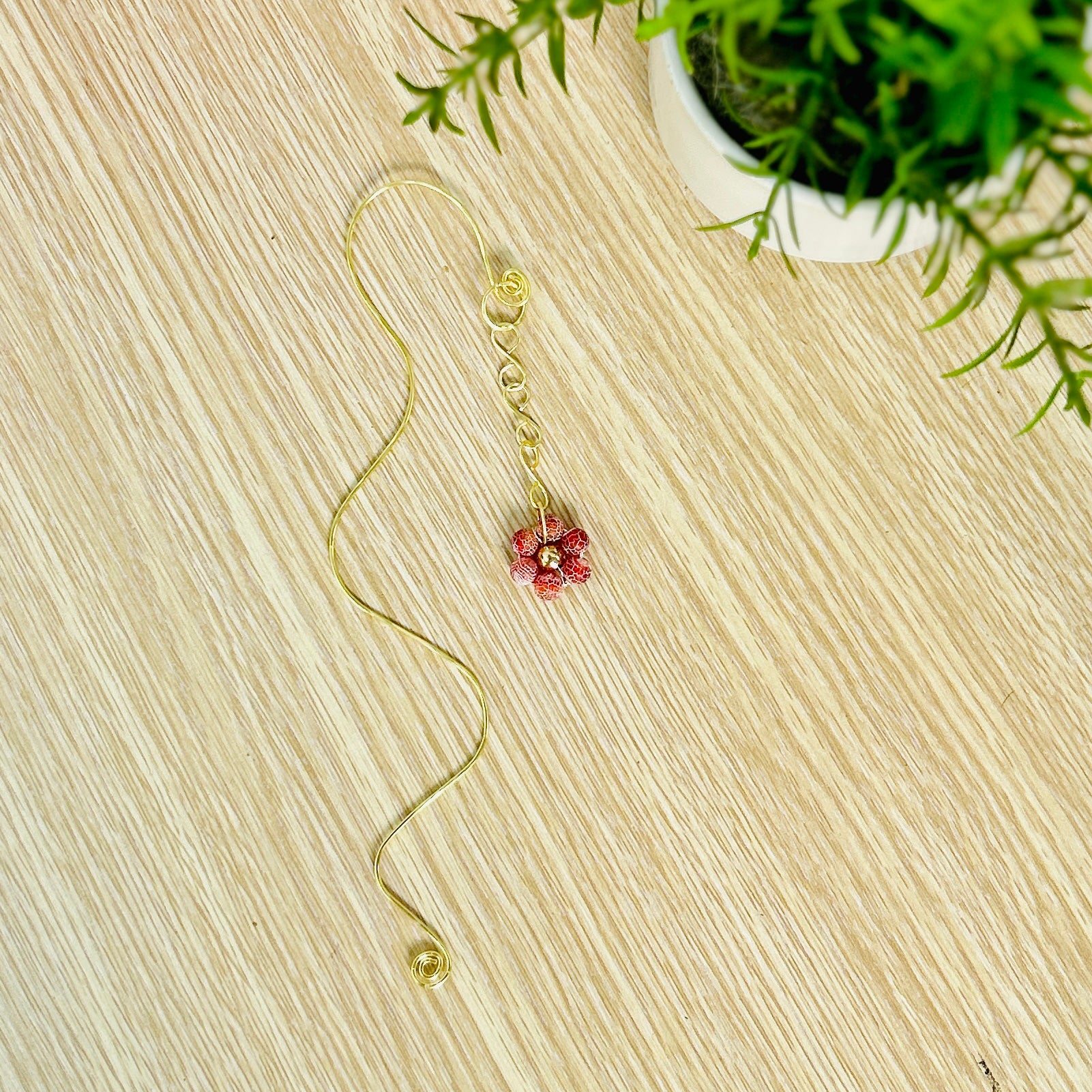 Daisy Bookmark . Copper Wire . Repurposed Beads . Book Lover