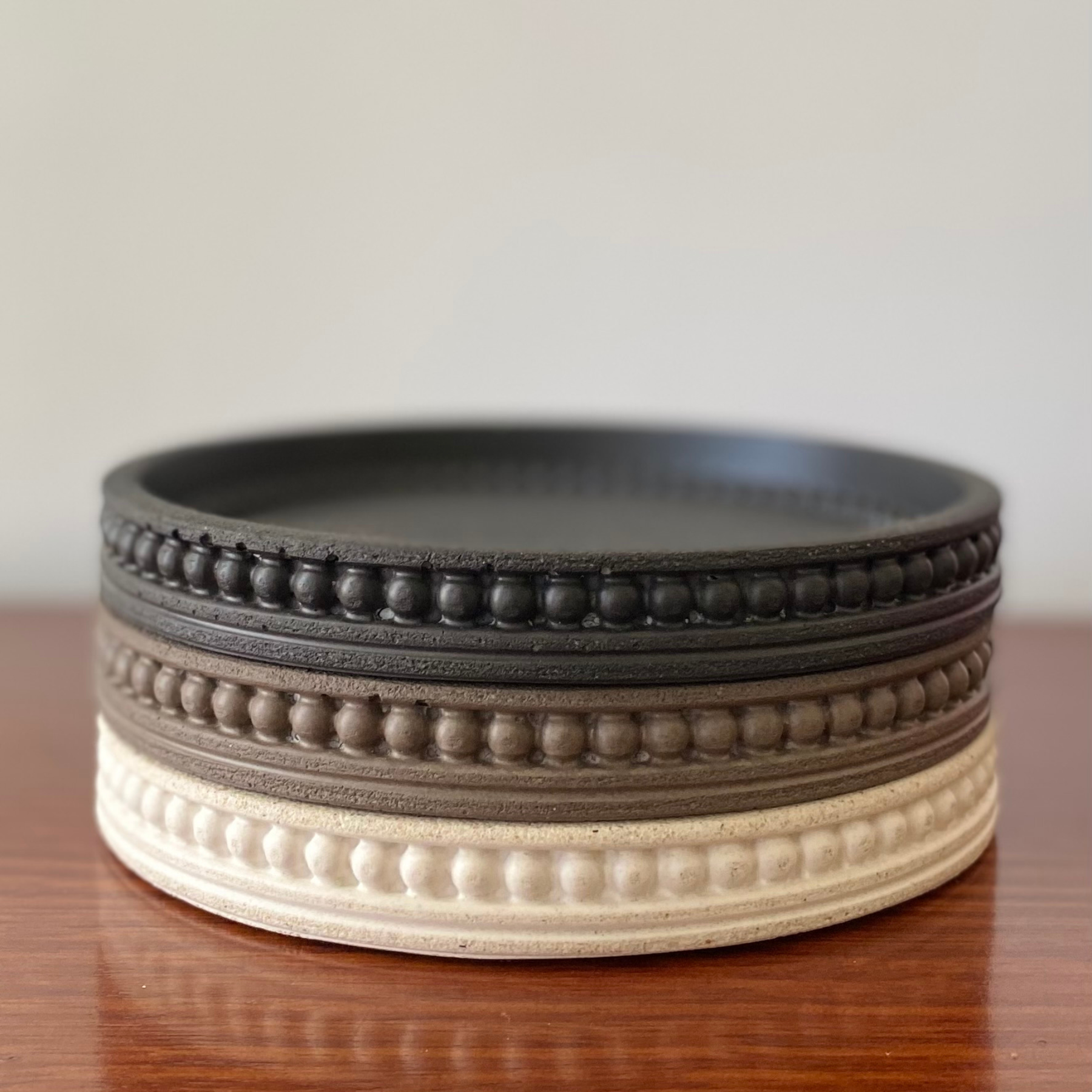 Round Decorative Platter | Textured decor collection