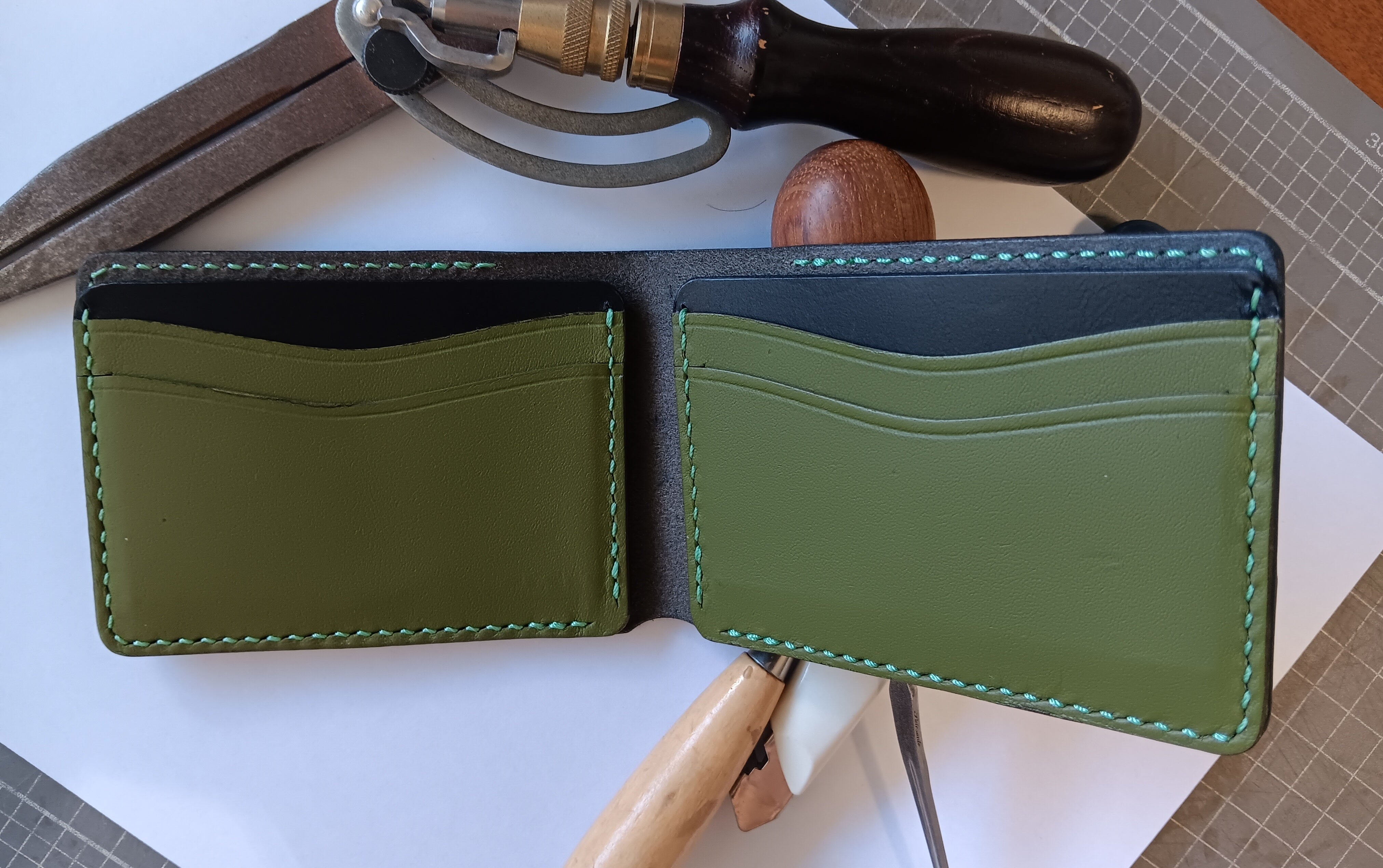 Men's Wallet Cardholder - Pea Green Stitching
