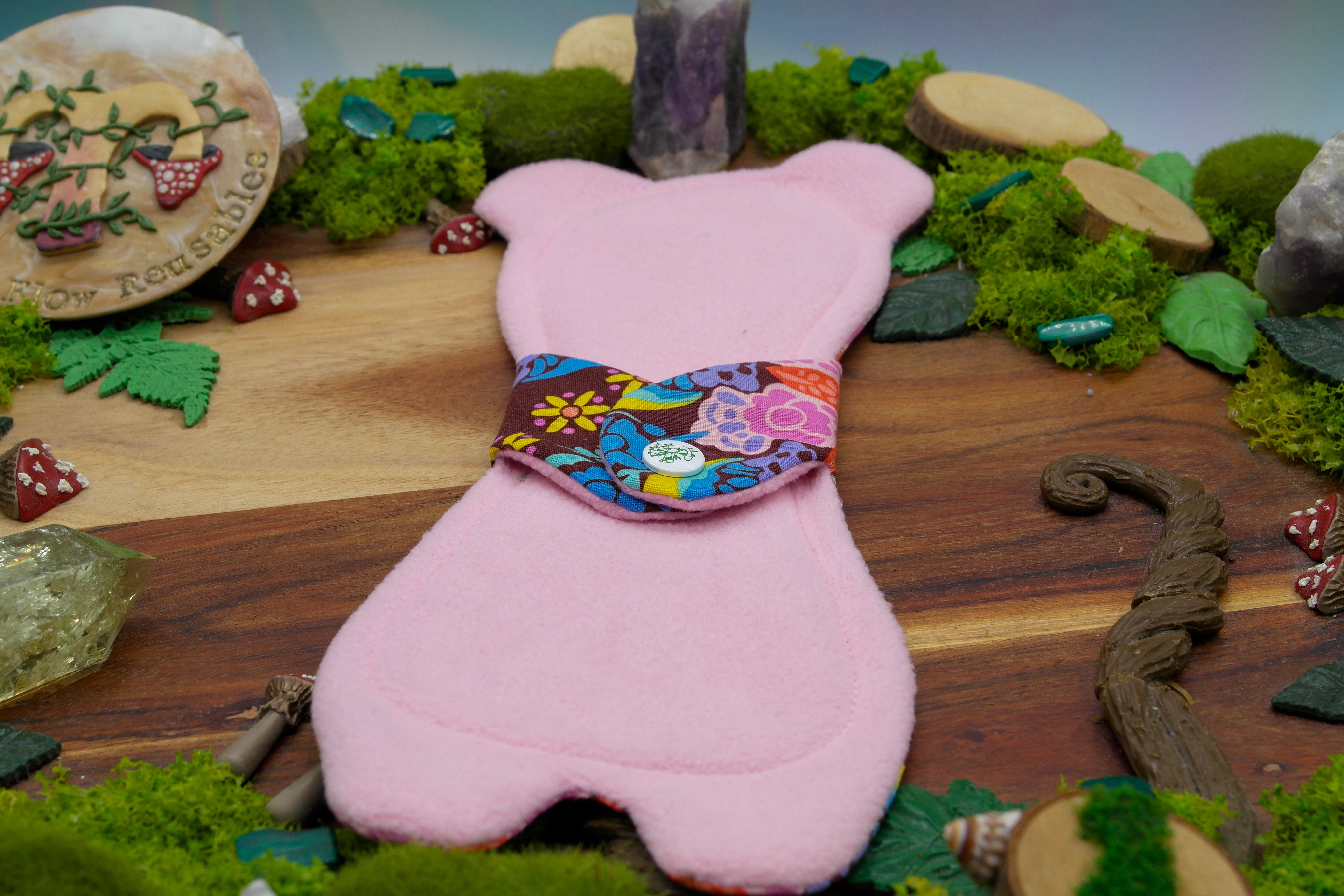 Comfortable reusable cloth pad 10" Moderate (Goldilocks) - idgaf