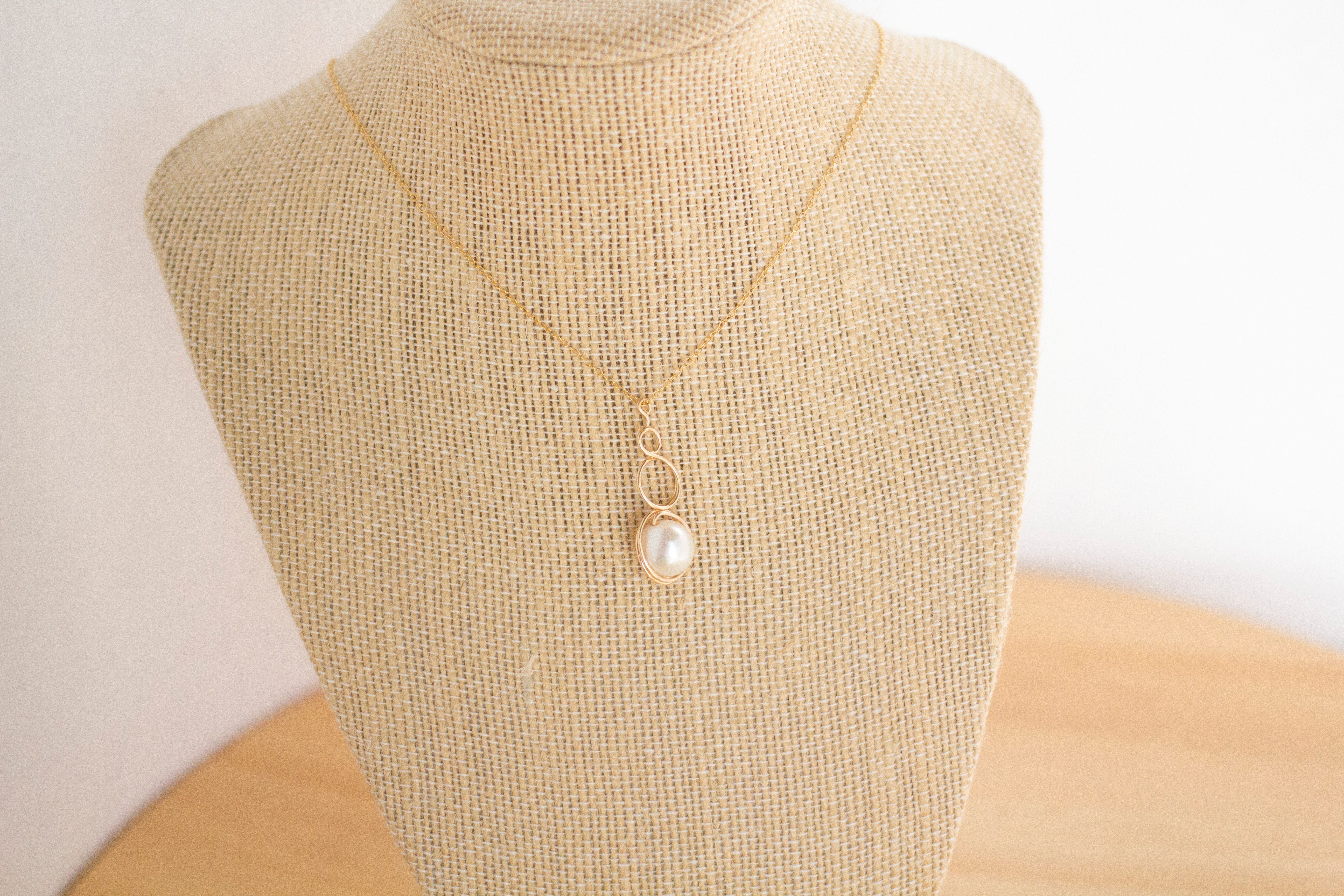Gold Filled Baroque Pearl Loop Pendant Necklace | Jewellery Gift Idea