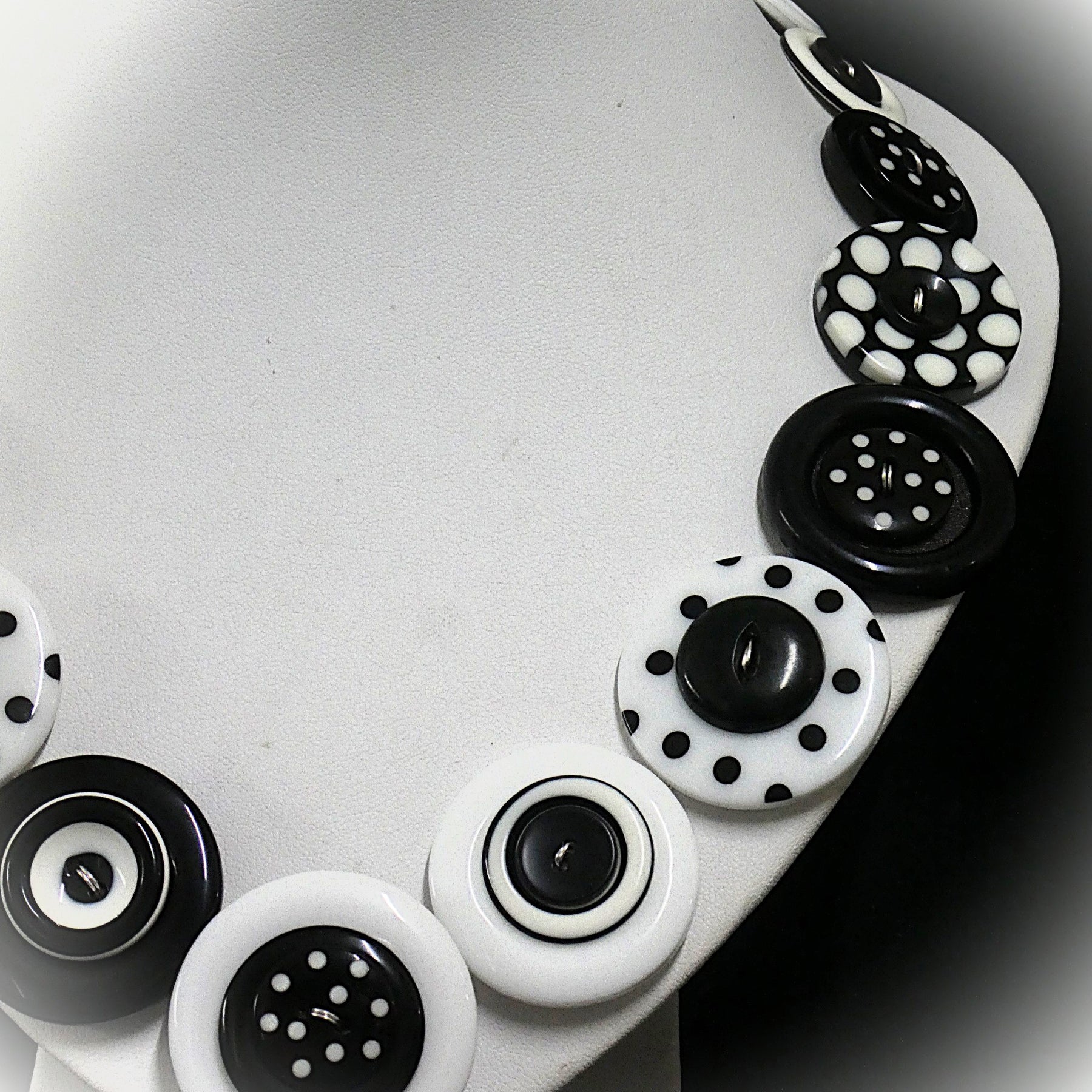 Button necklace - Dalmatian Spots