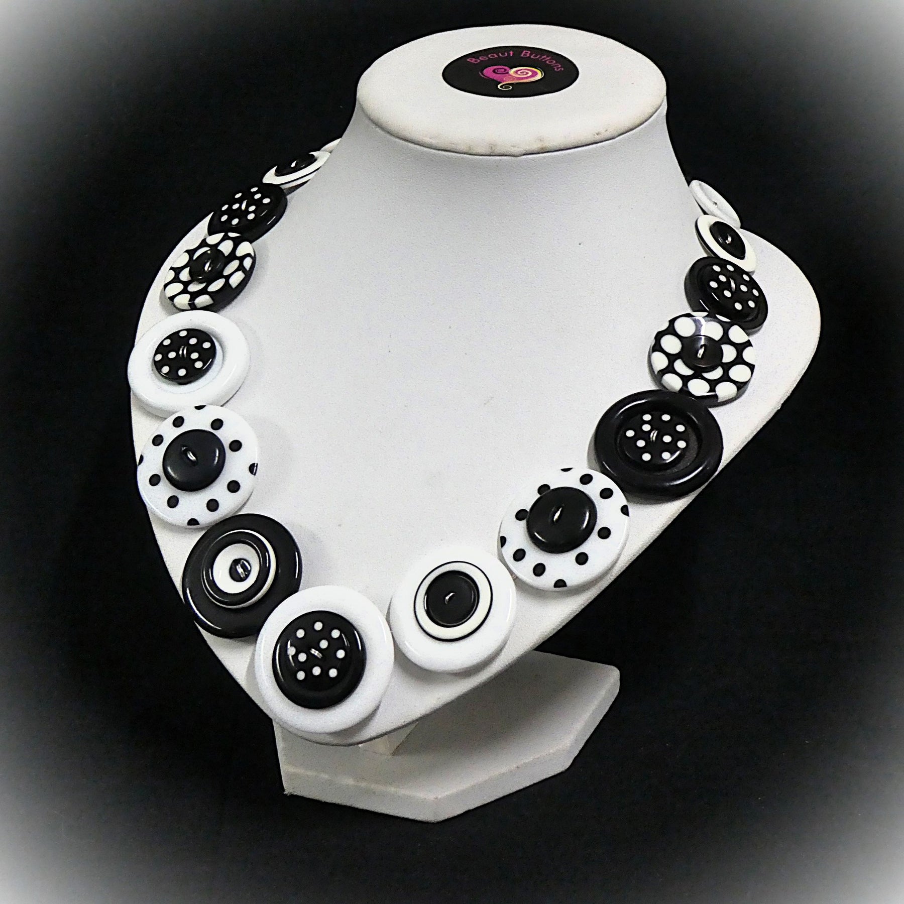 Button necklace - Dalmatian Spots