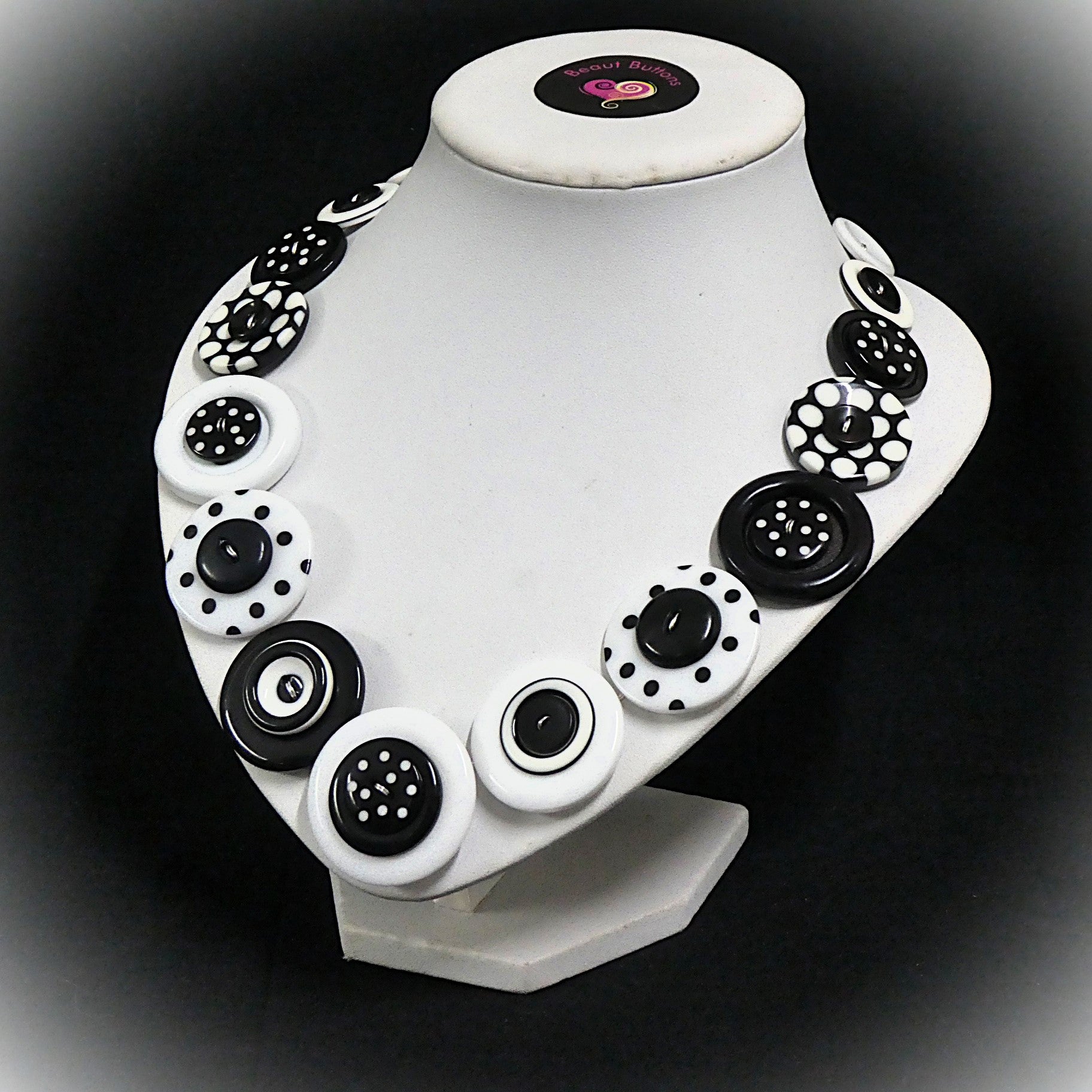 Button necklace - Dalmatian Spots