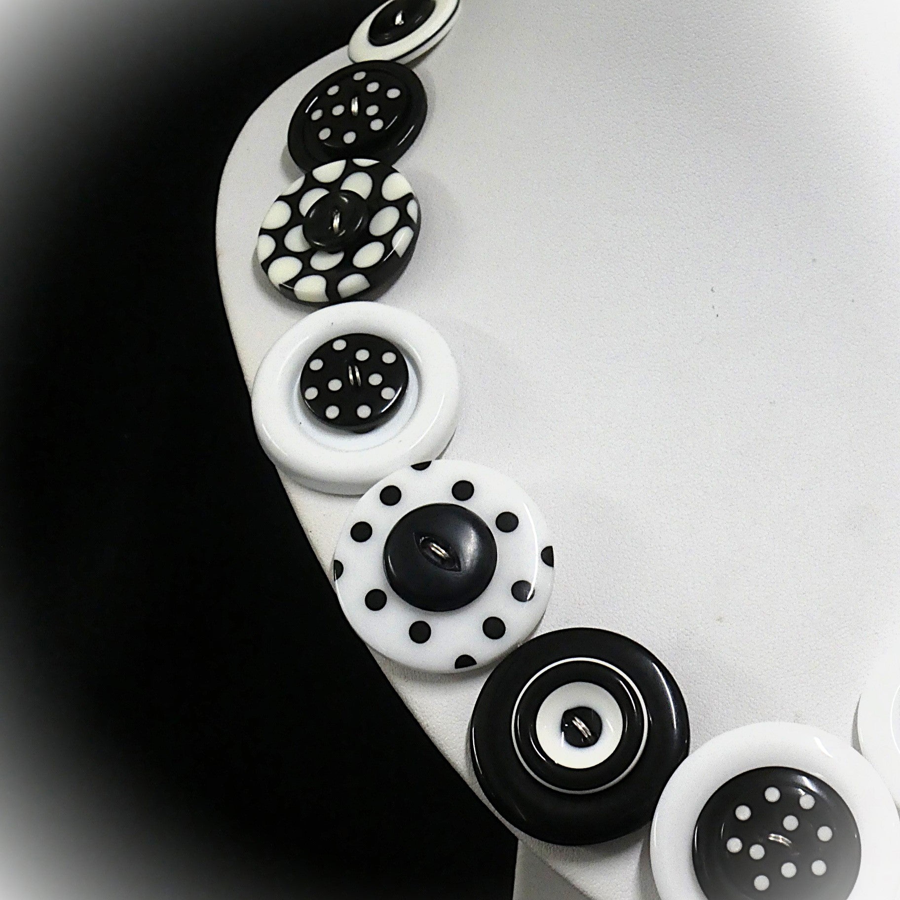 Button necklace - Dalmatian Spots