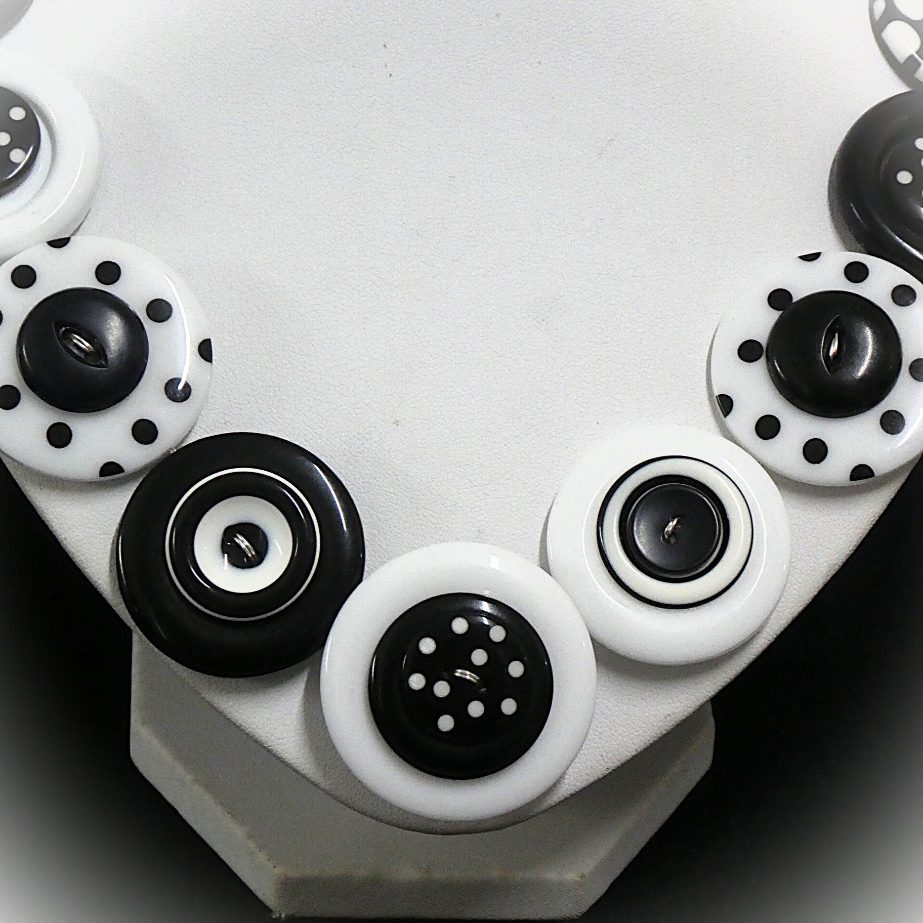 Button necklace - Dalmatian Spots