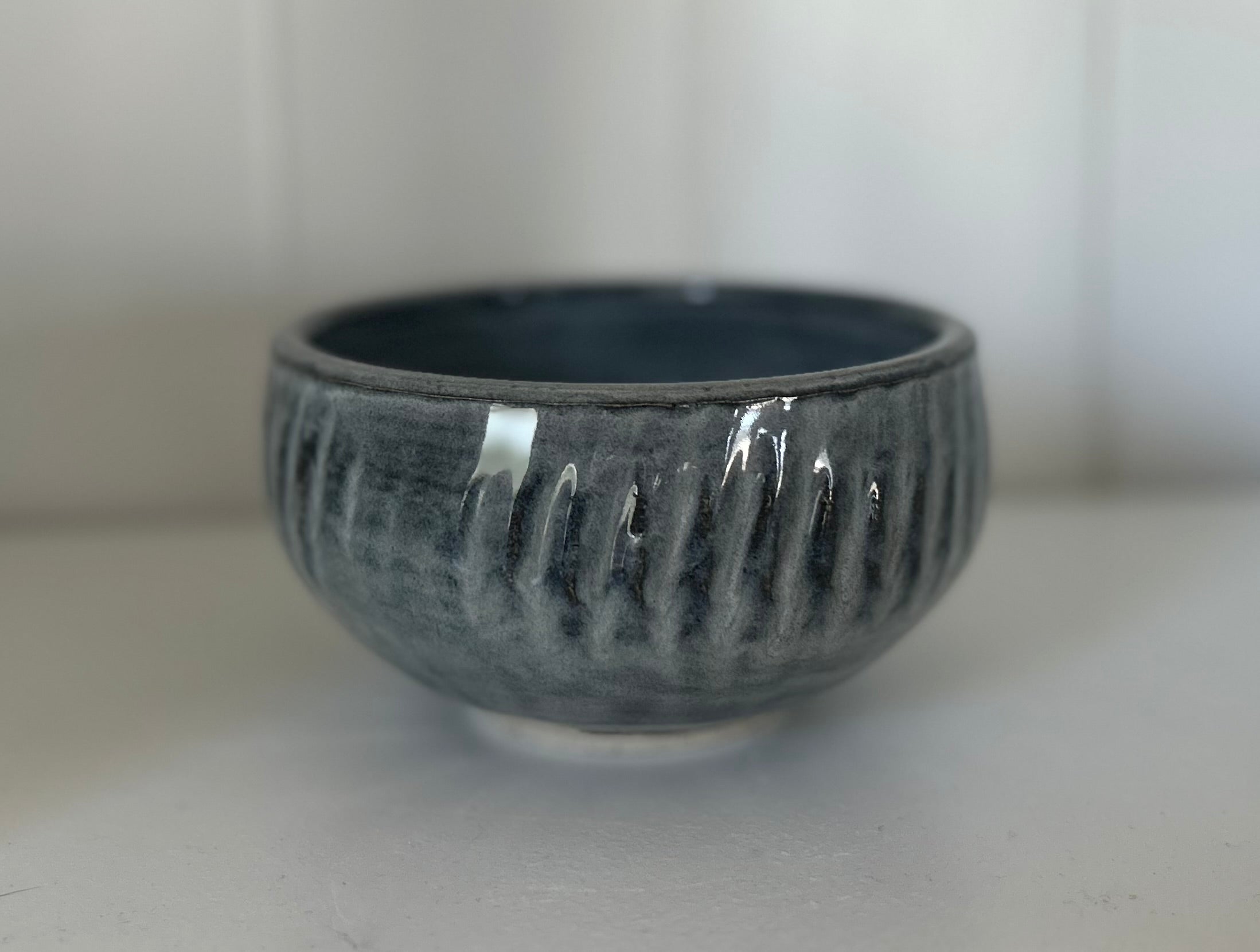 Mini textured bowl