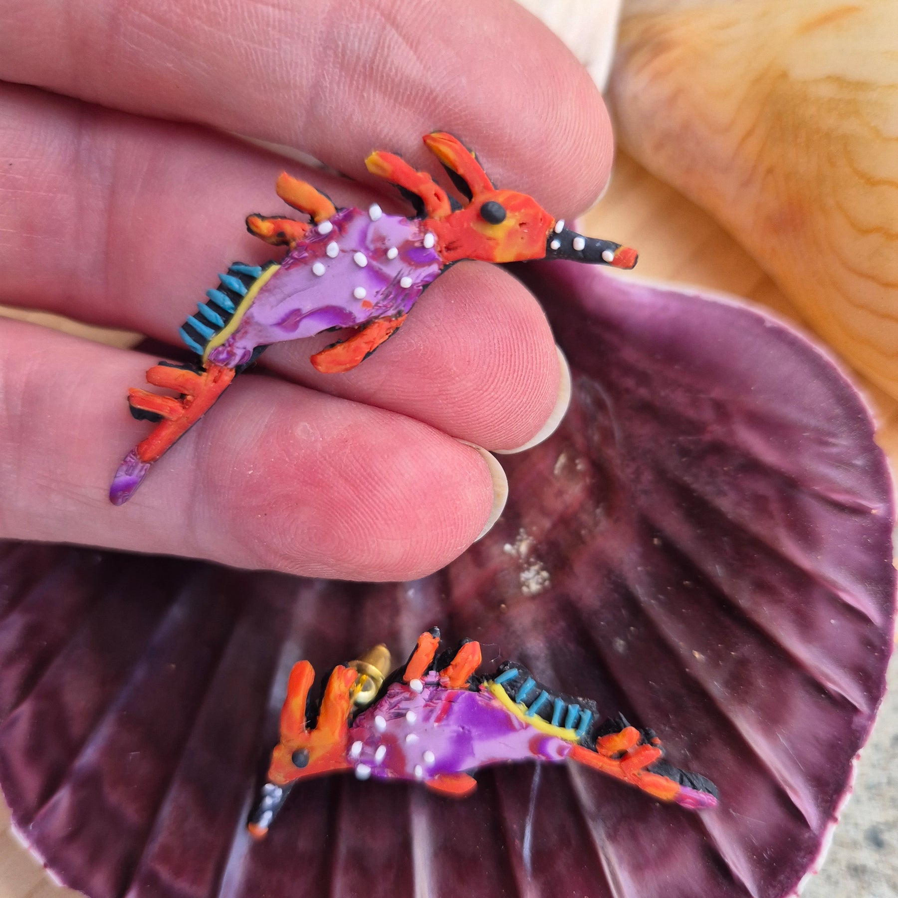 Mini Weedy Seadragon Studs