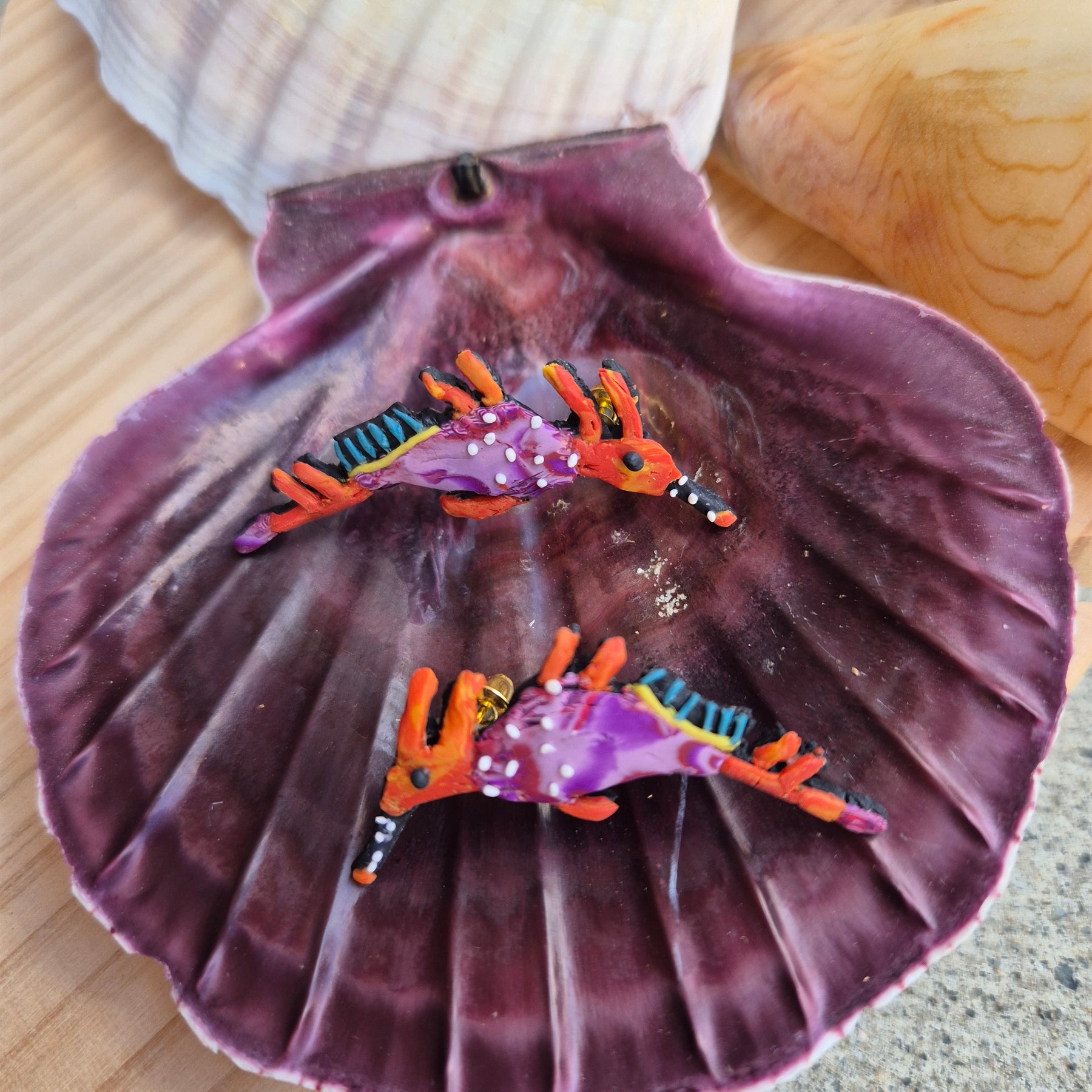 Mini Weedy Seadragon Studs
