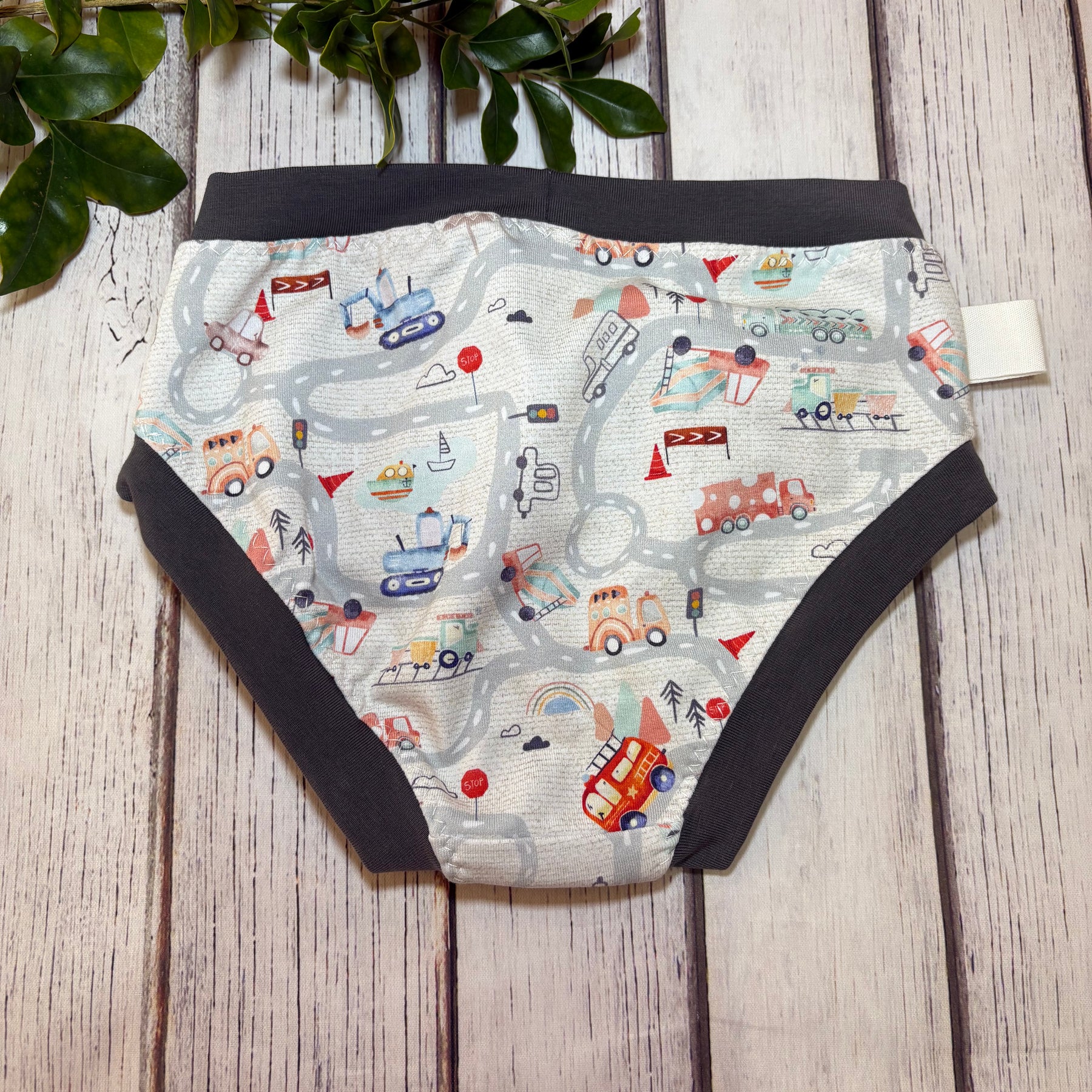 Kid's Size 5 Underwear (Briefs & Boxers) Multiple Designs