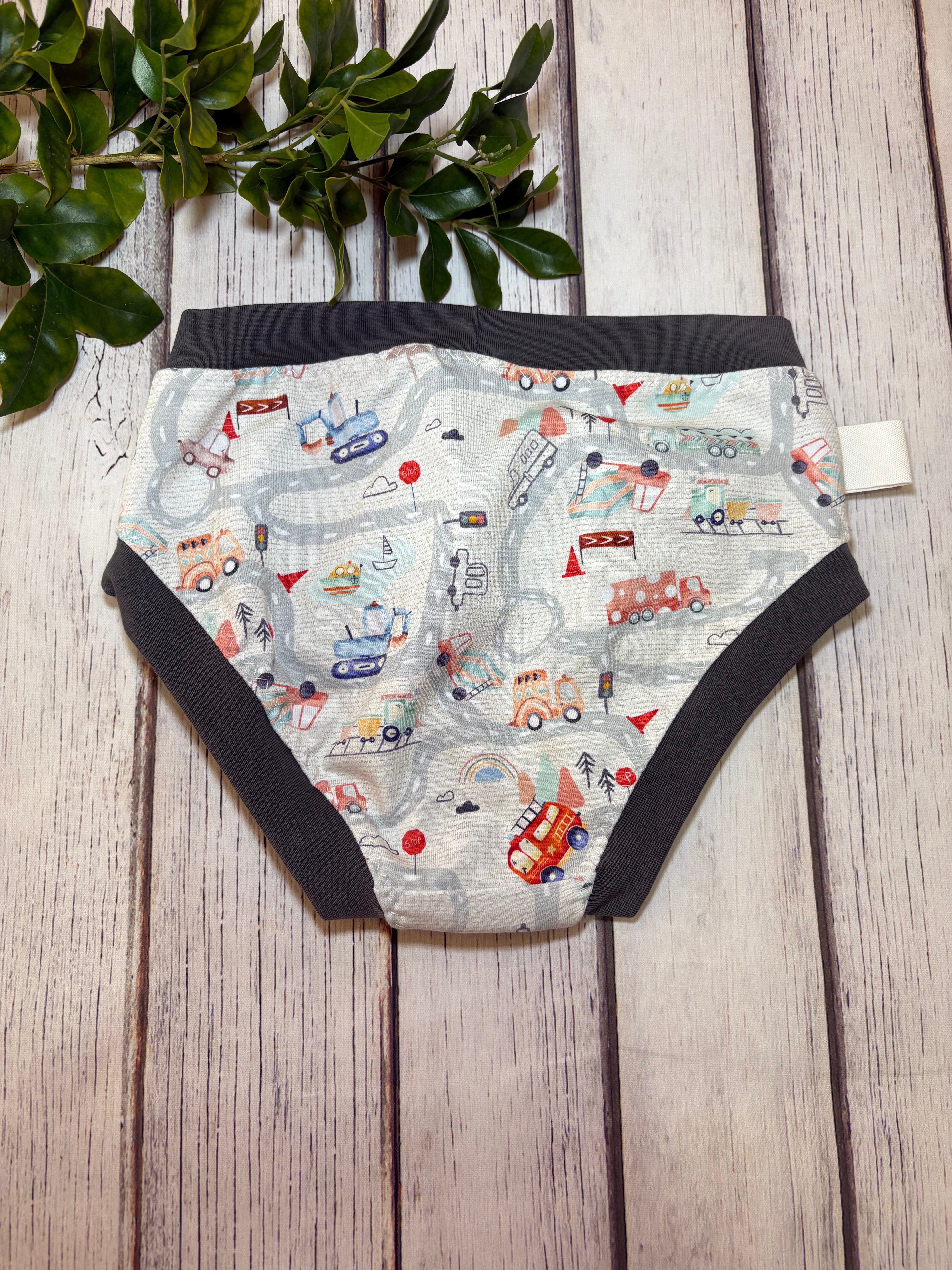 Kid's Size 5 Underwear (Briefs & Boxers) Multiple Designs