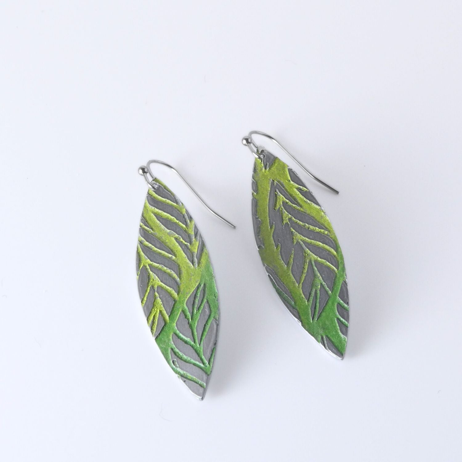 Etched and coloured aluminium earrings - Etched in Nature Collection - A240