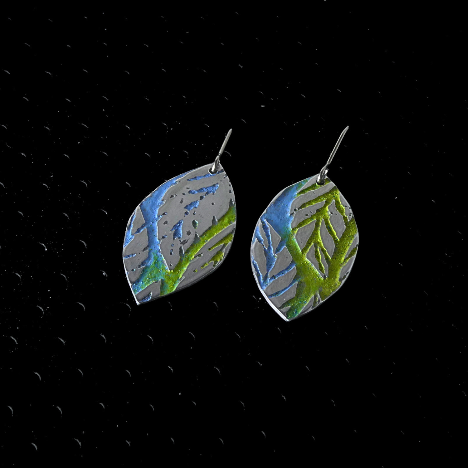 Etched and coloured aluminium earrings - Etched in Nature Collection - A240