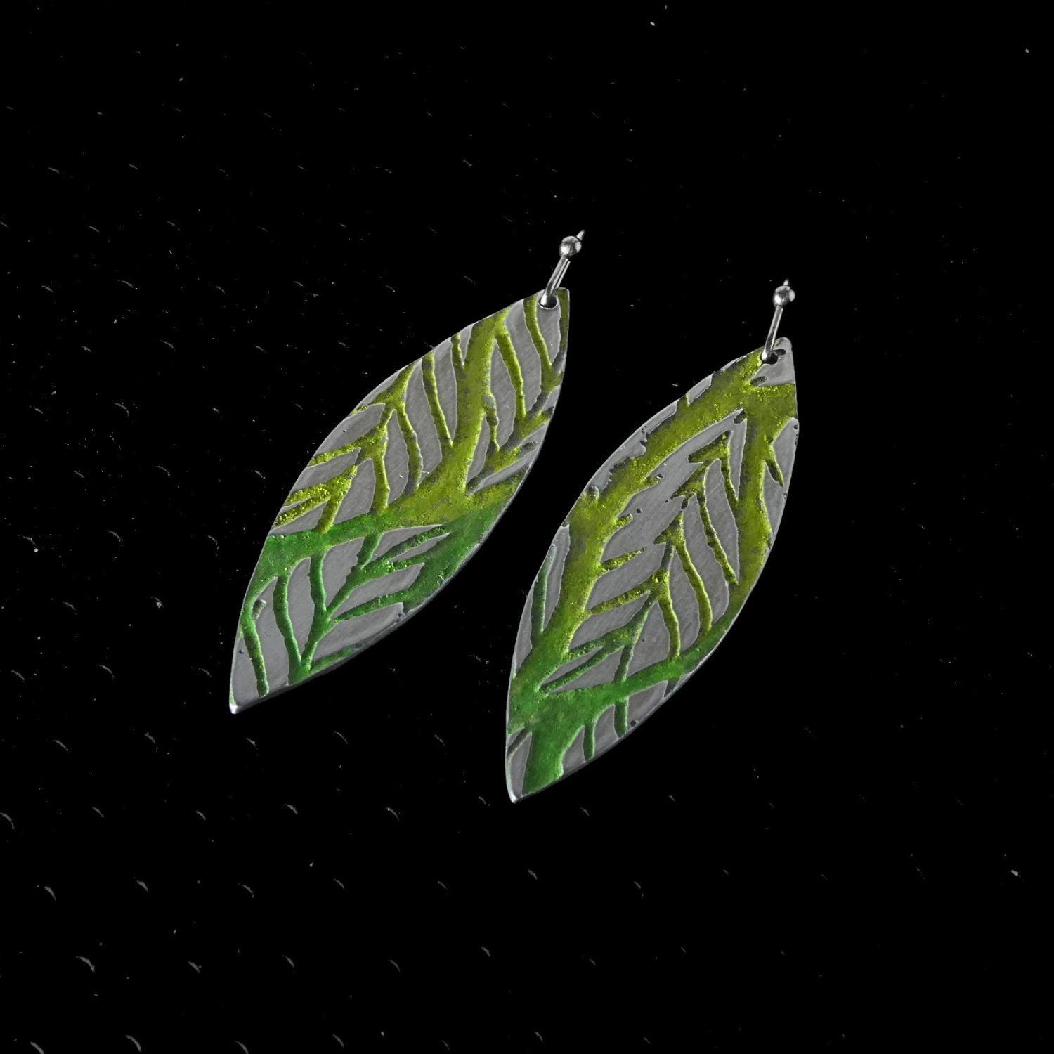 Etched and coloured aluminium earrings - Etched in Nature Collection - A240