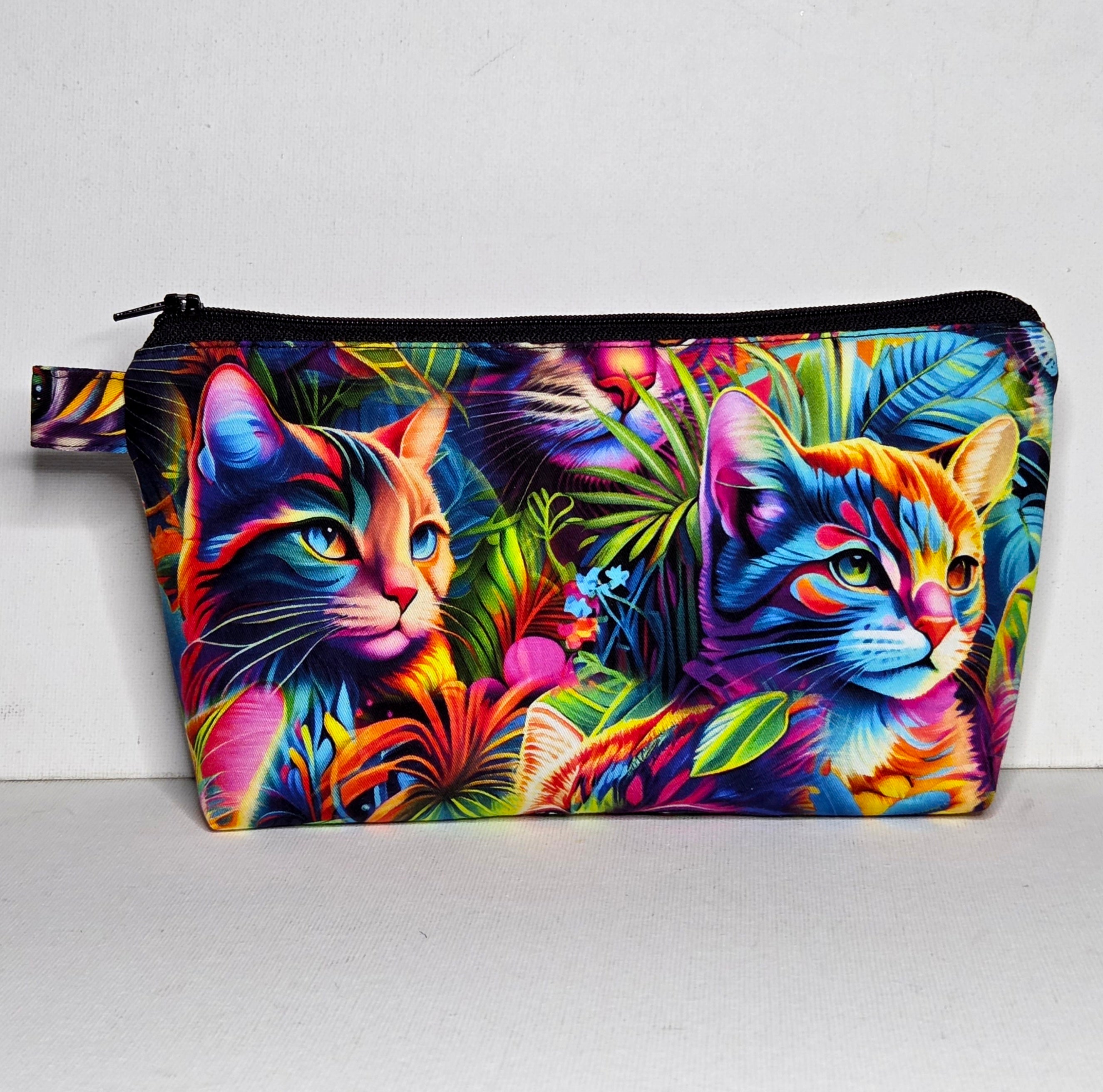 Zippered Pouch with colourful cats, size Large