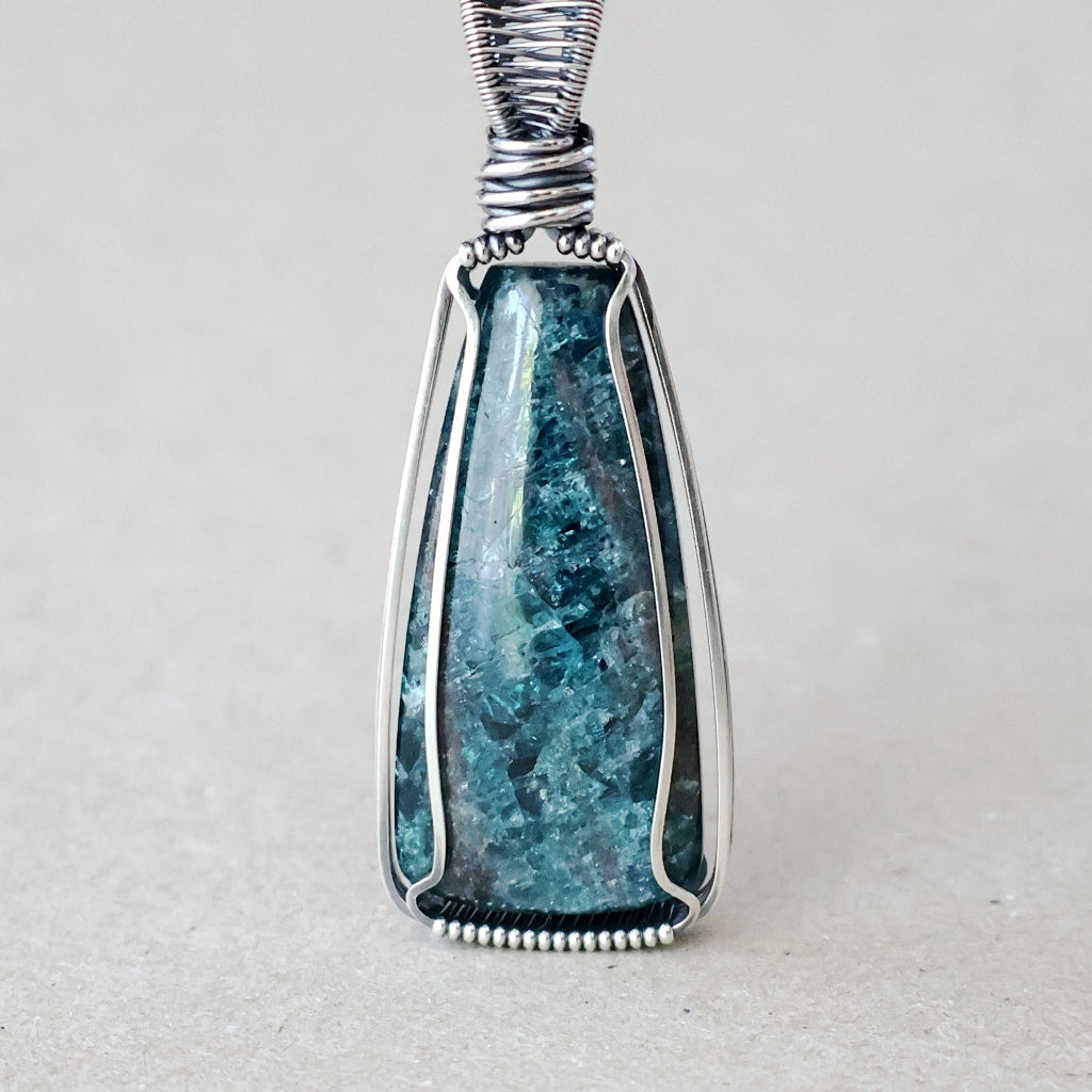 Handcrafted Apatite Pendant - Talisman of Inspiration