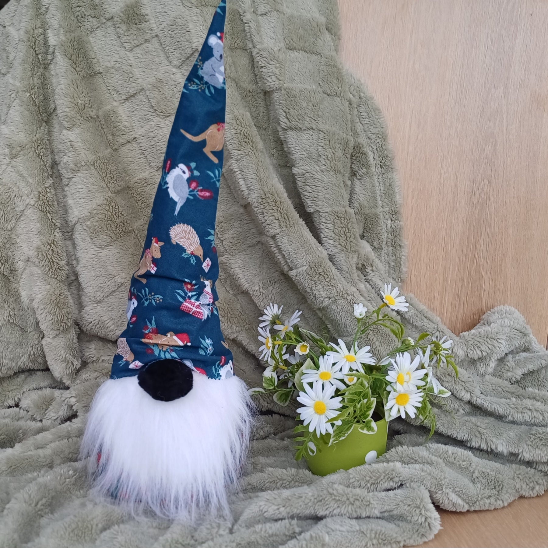 Christmas Gnome - Australiana Design