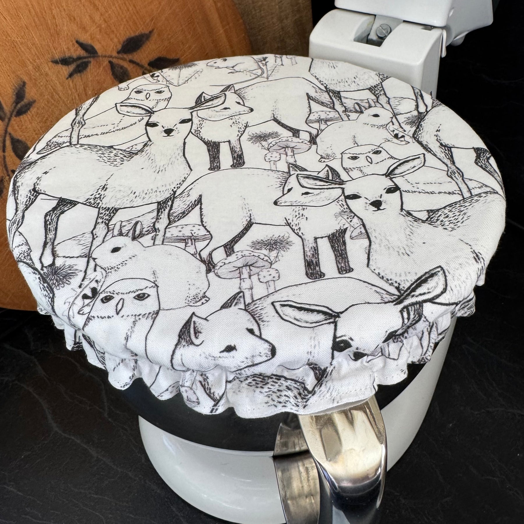 WOODLAND DEER ~ Reusable Fabric Bowl Cover
