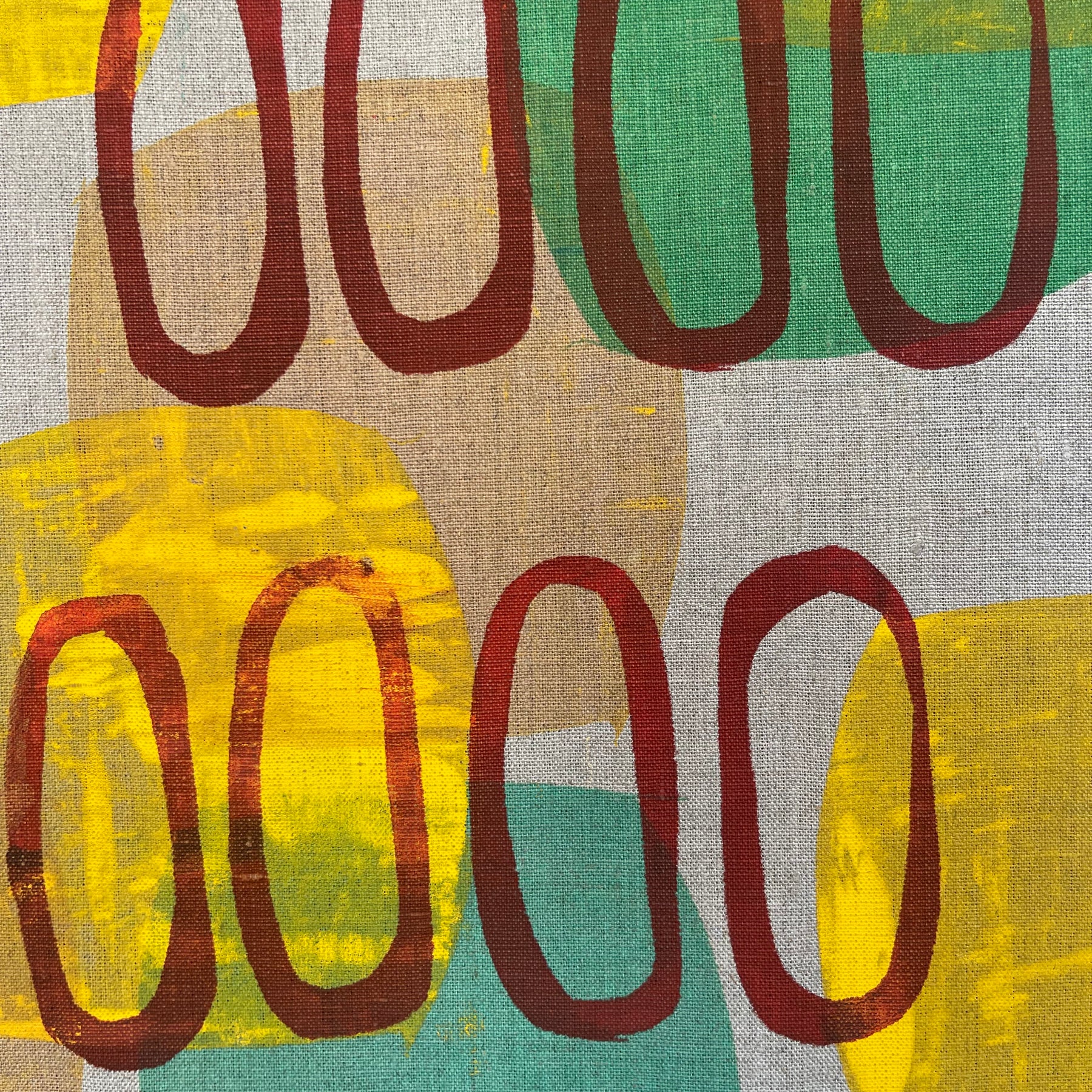 Table runner - Bronze lime and gold loops