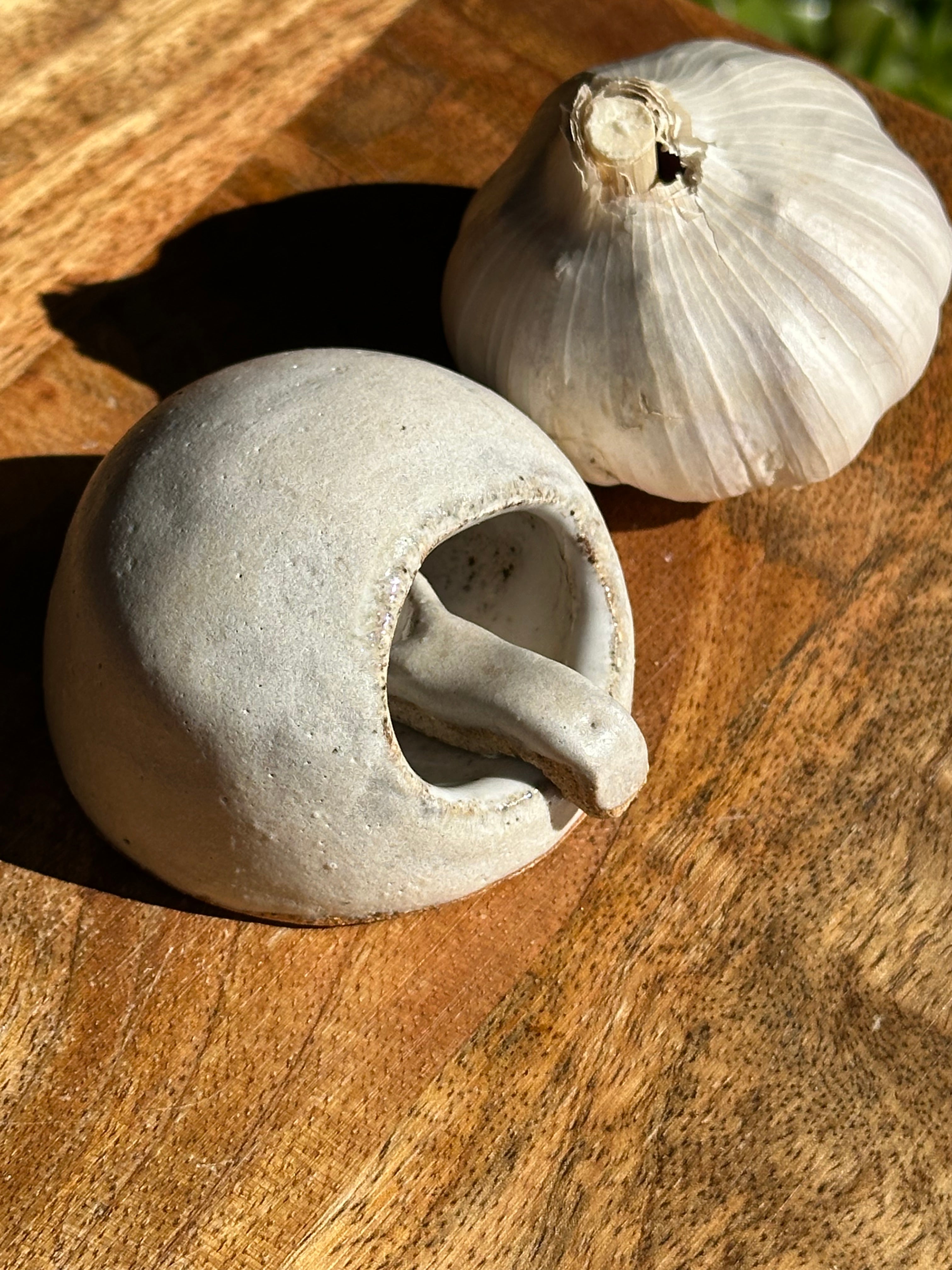 Pinch Of Salt Cellar - Handmade Ceramic salt/spice pot and spoon