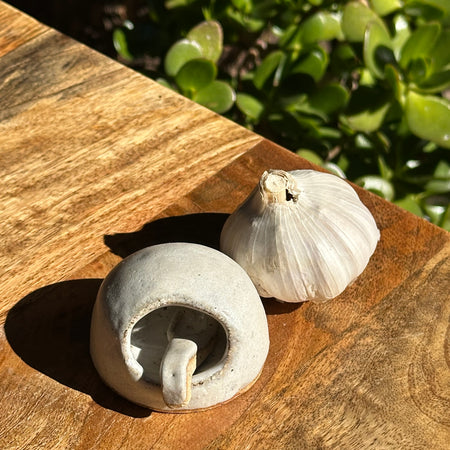 Pinch Of Salt Cellar - Handmade Ceramic salt/spice pot and spoon