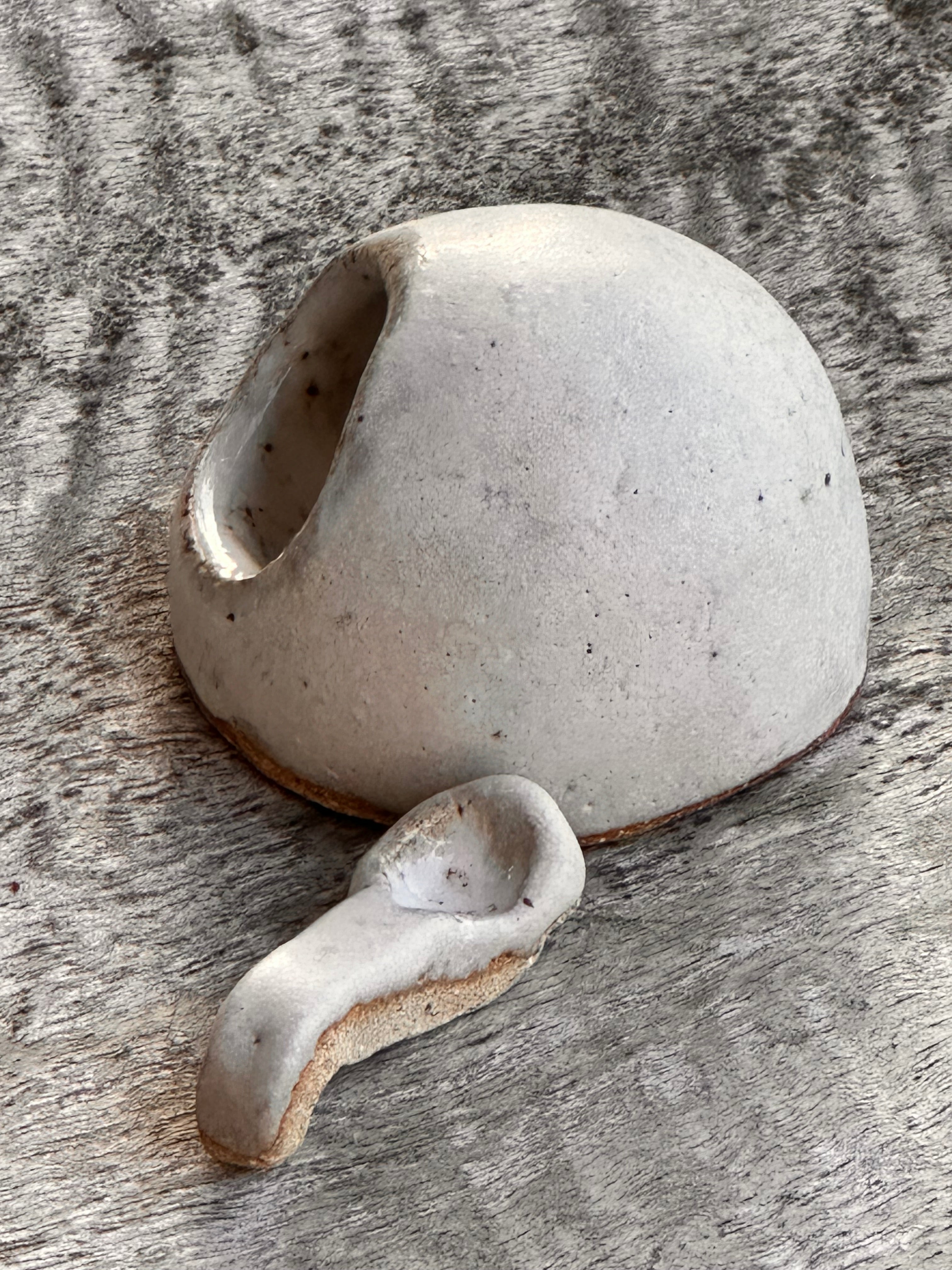 Pinch Of Salt Cellar - Handmade Ceramic salt/spice pot and spoon