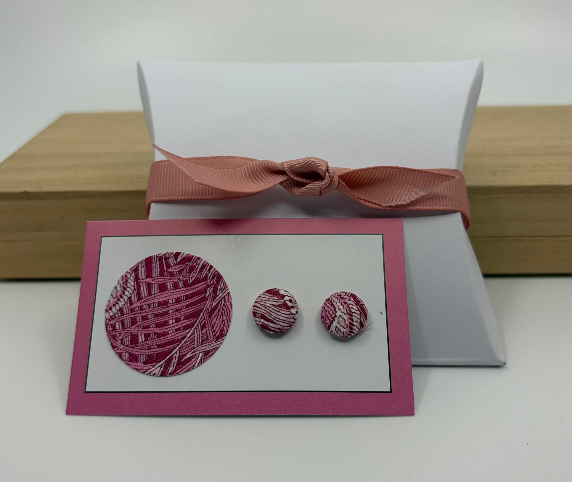 Liberty Fabric Luxury Handmade gift box including a zipper pouch, ear rings and scrunchie