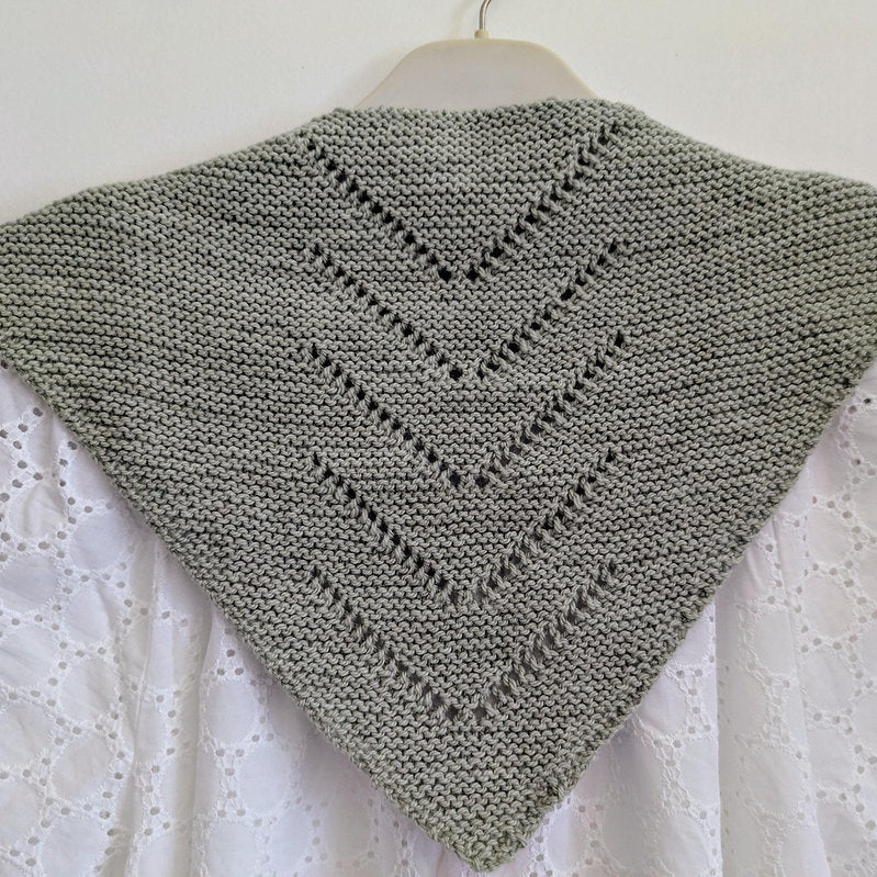 Hand Knit Merino Wool Triangle Scarf: 1930s Style Kerchief with Simple Lace Detail