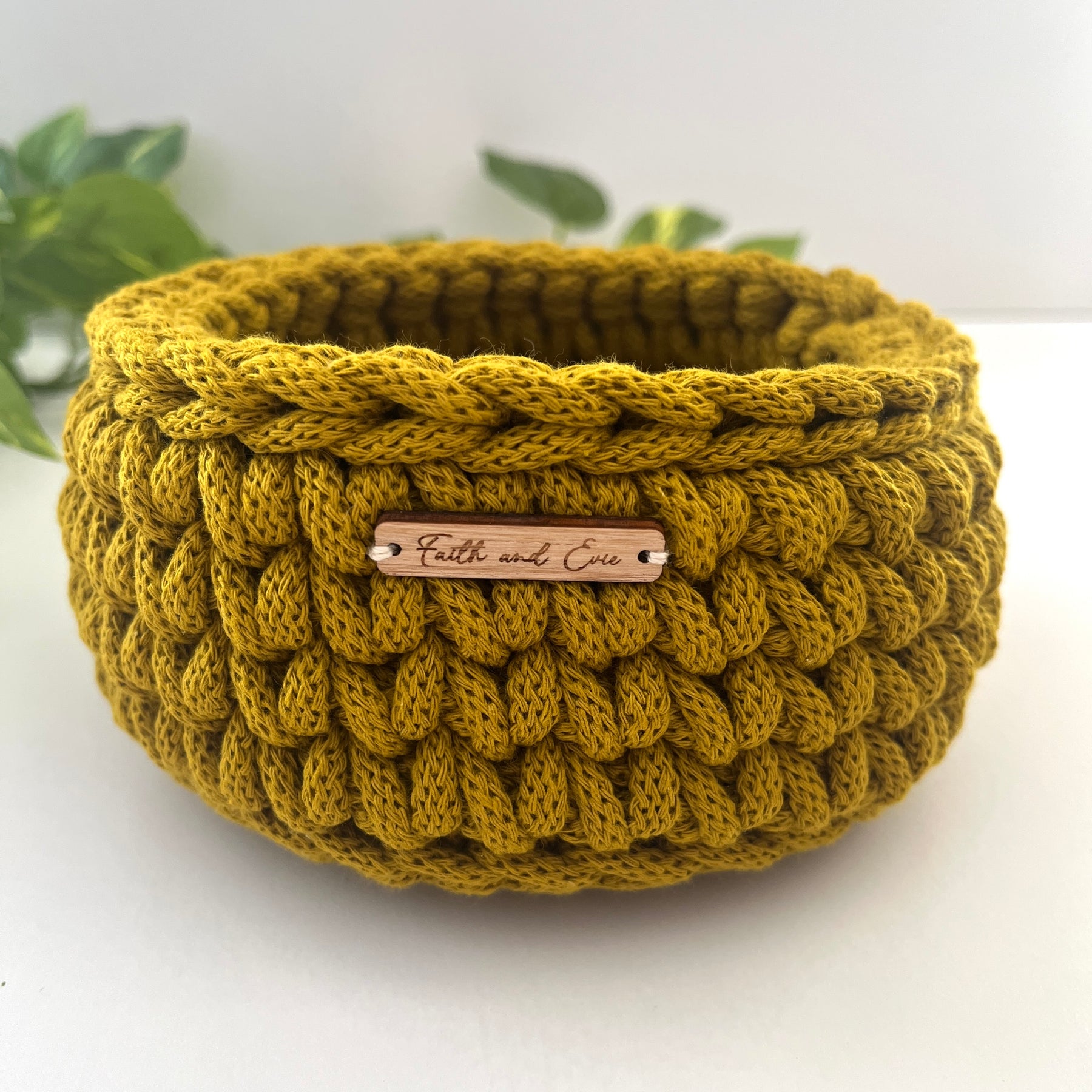 Small crochet basket - colour Spicy Yellow