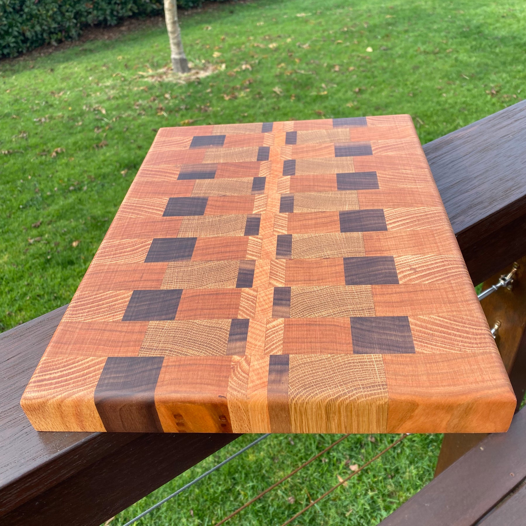 Artisan End-Grain Chopping Board – Cherry & Black Walnut