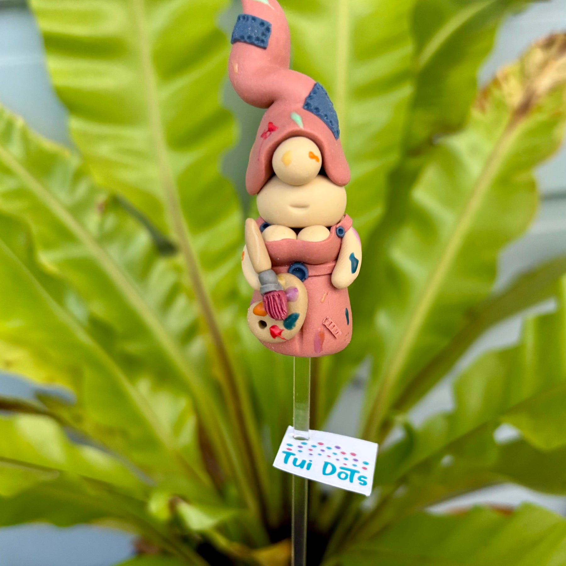 Tiny Gnome - Artist (female)