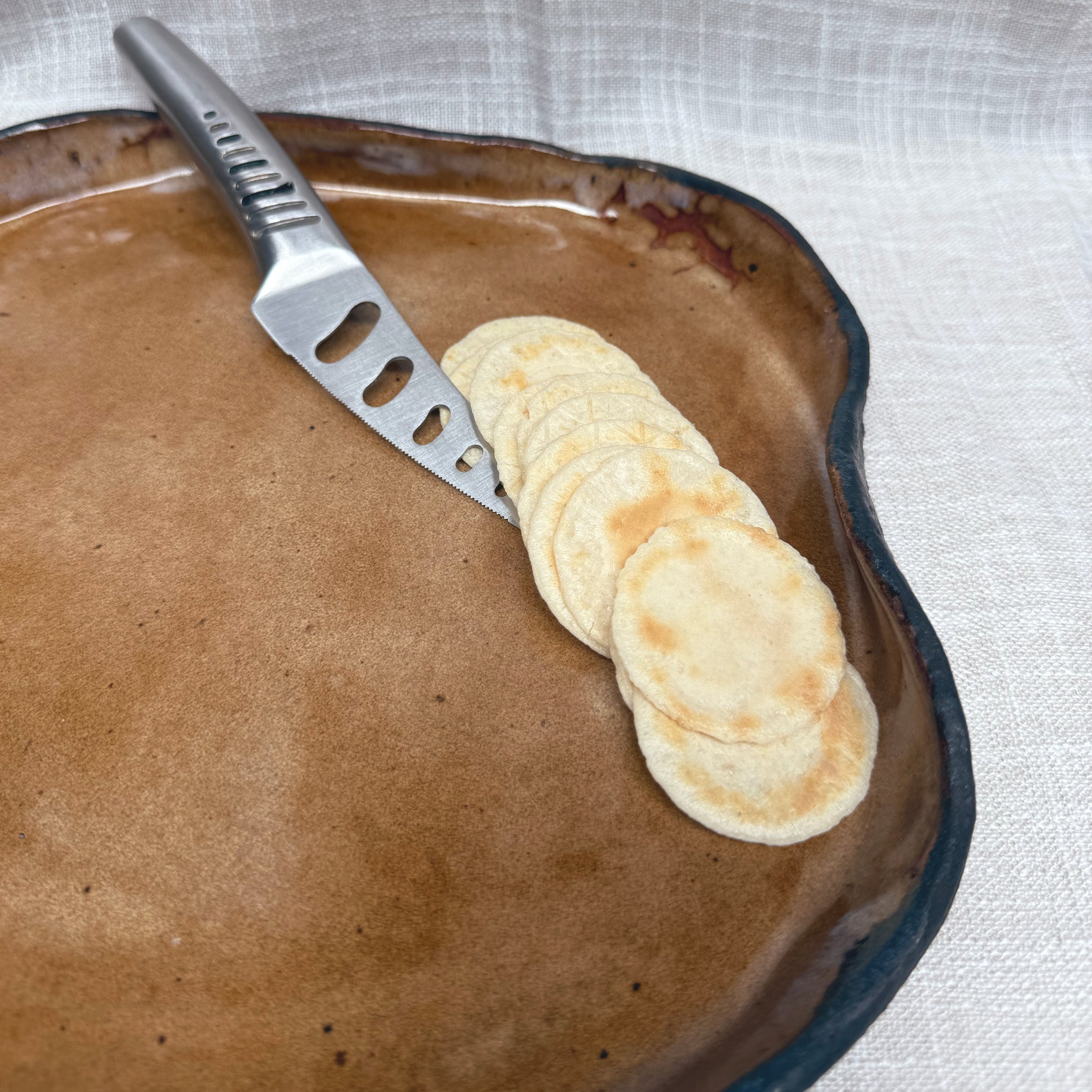 Charcuterie grazing platter - ceramic 30cm x 30cm