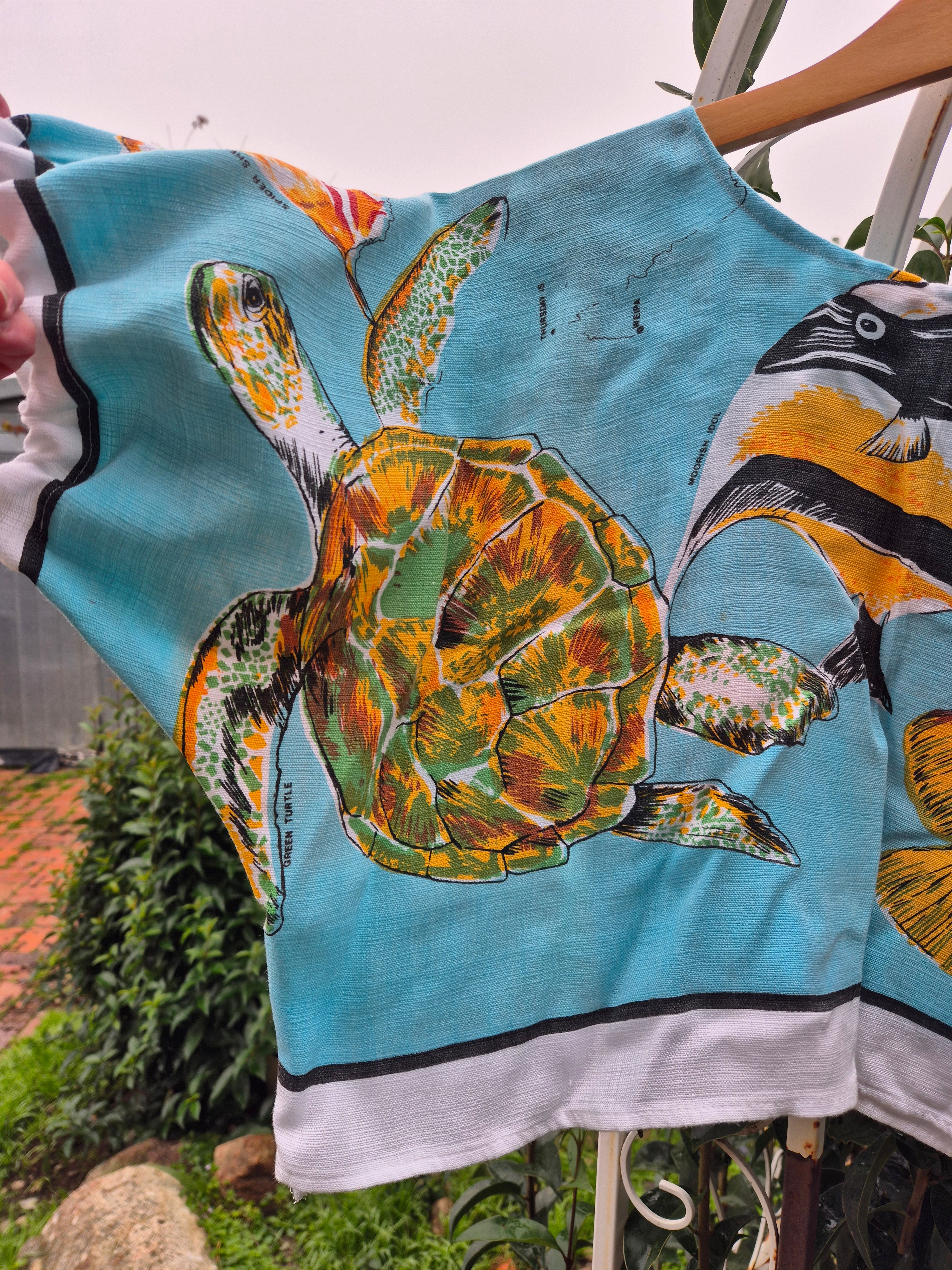 Upcycled Vintage Tablecloth top. Barrier Reef design