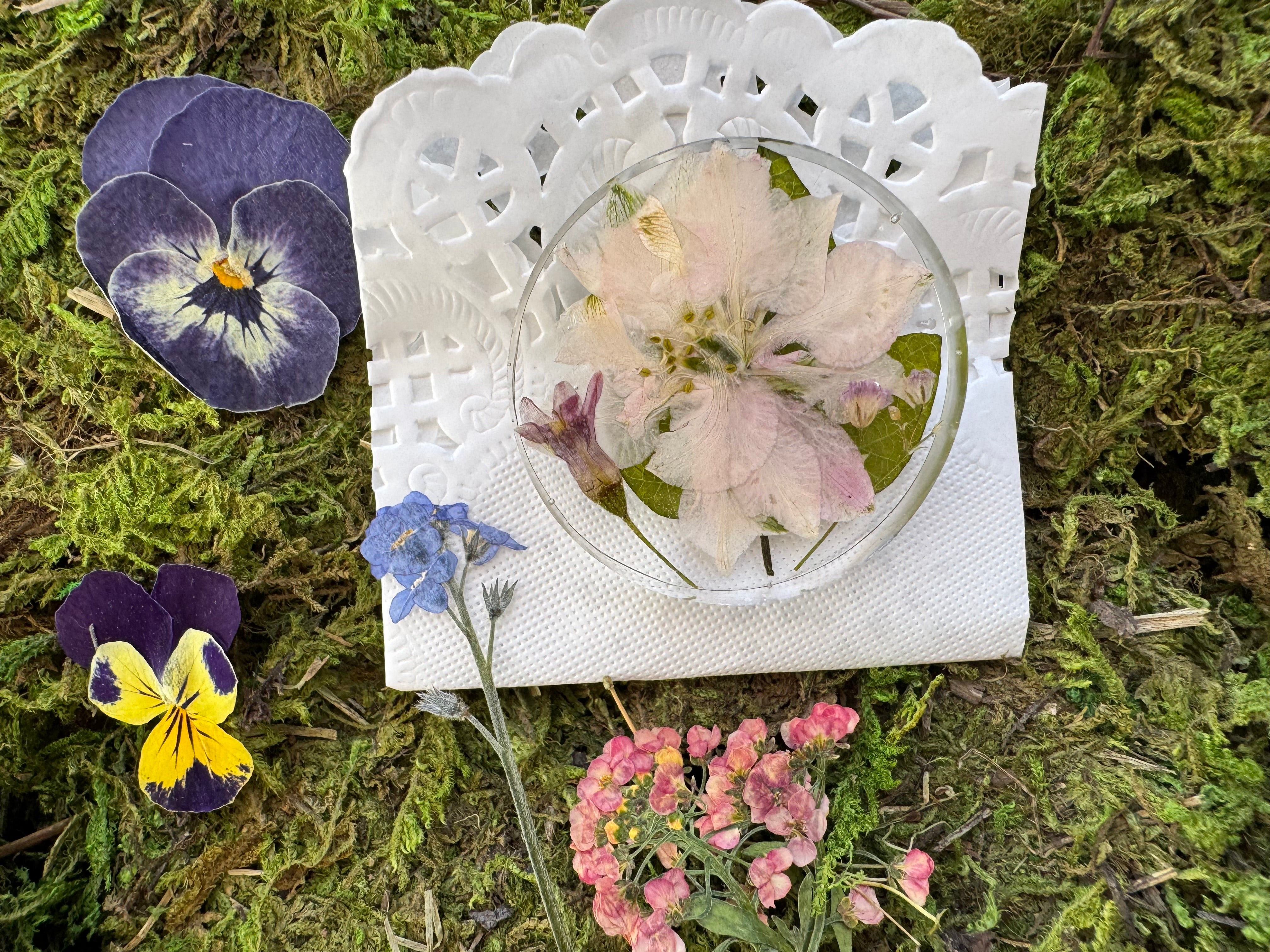 Dried Flower Resin Brooches