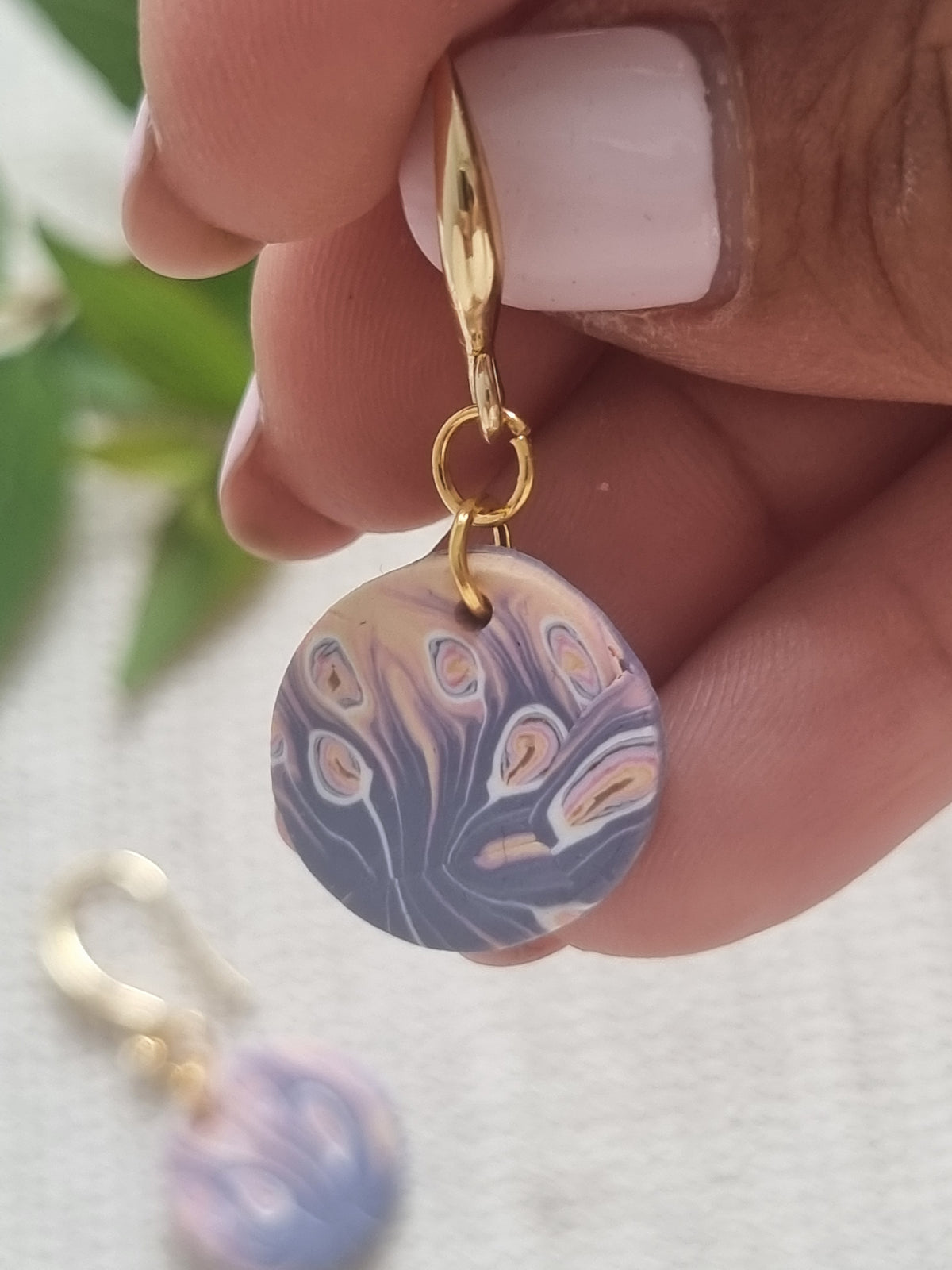 Dusky Swirl Dangle