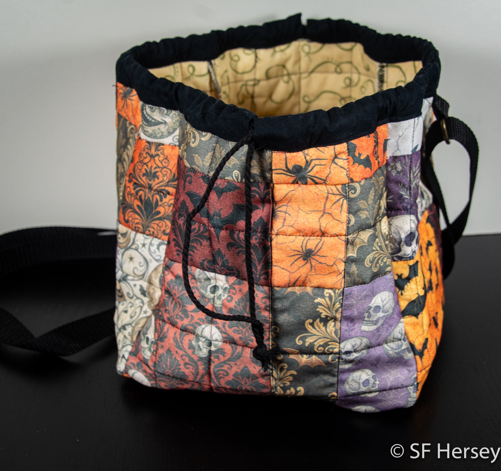 Halloween Cross-body Drawstring Sling Bag
