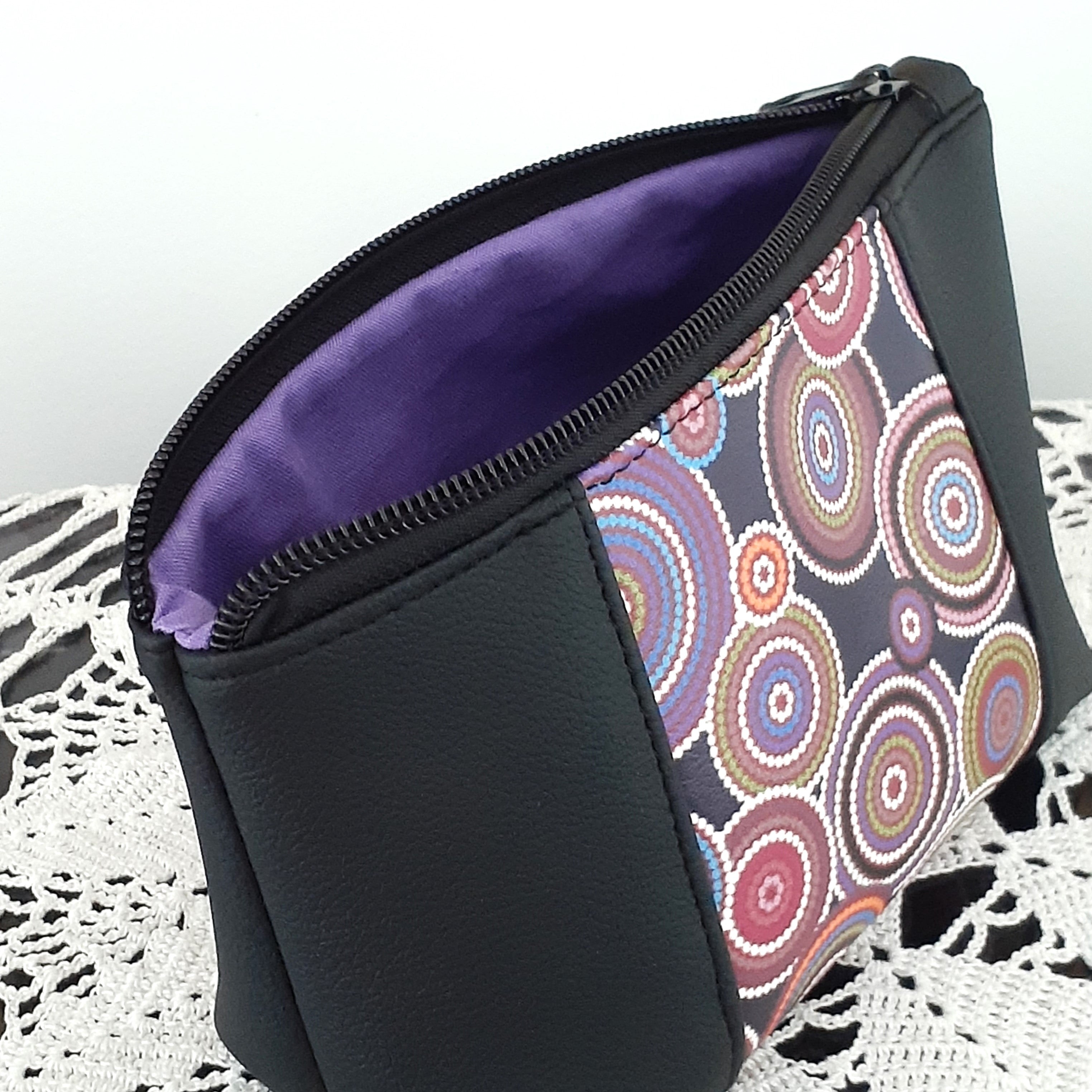Rings of Circles - Wedge Shaped Zippered Pouch