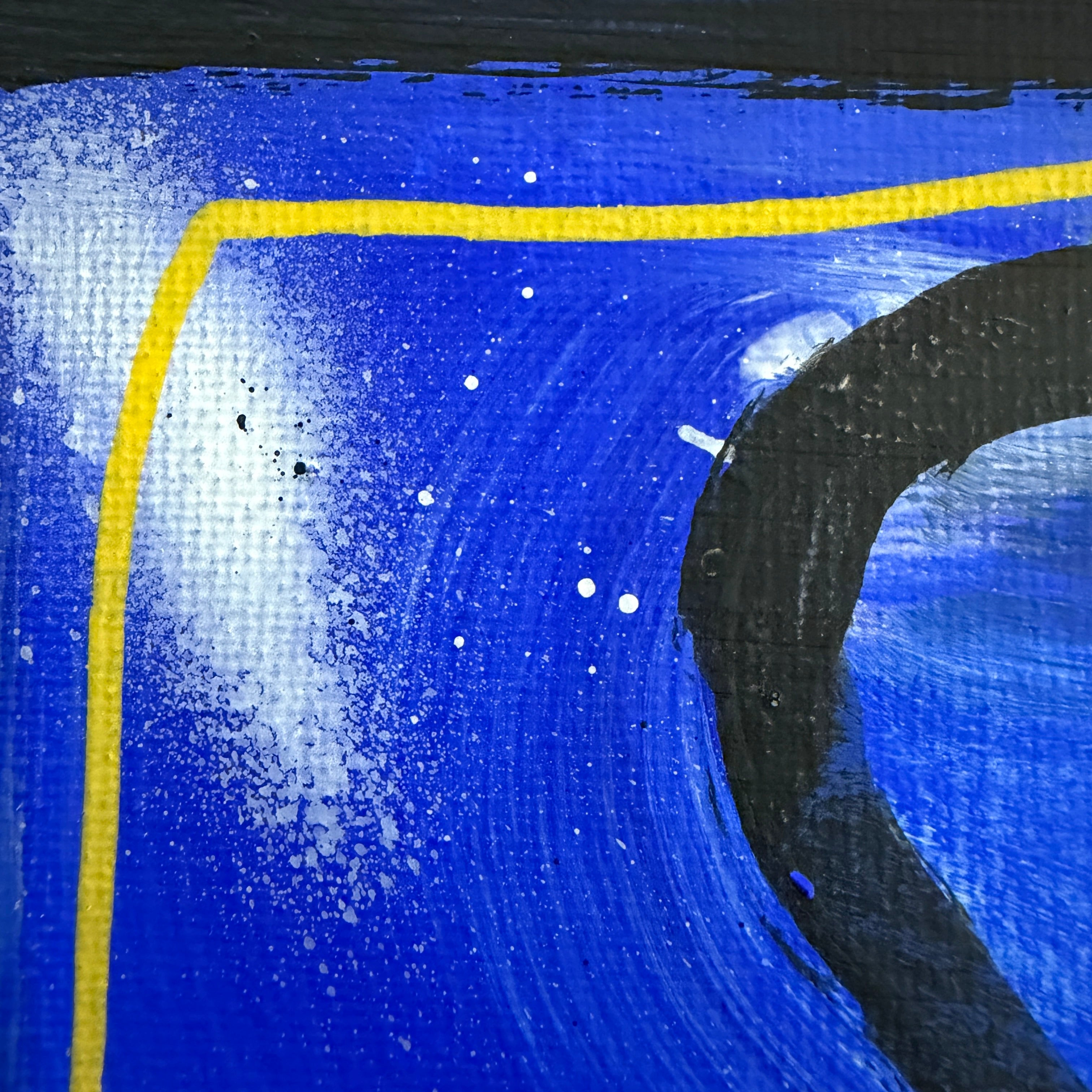 B.W Blue 4