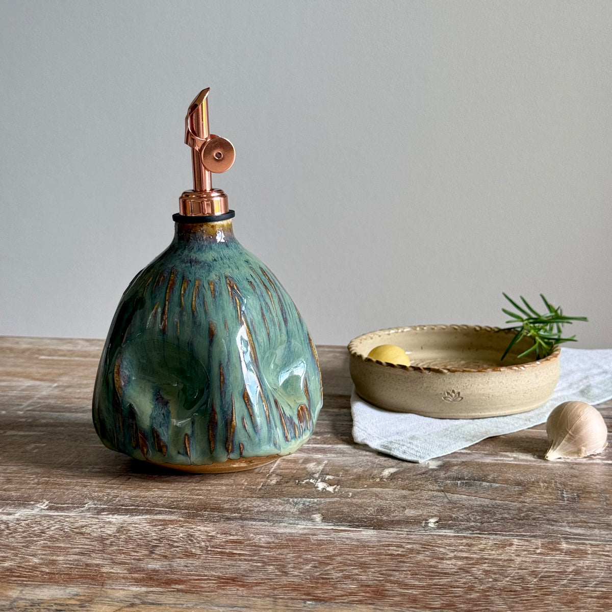 Handmade Ceramic Olive Oil Bottle | Grove – The Daily Pour | 420ml