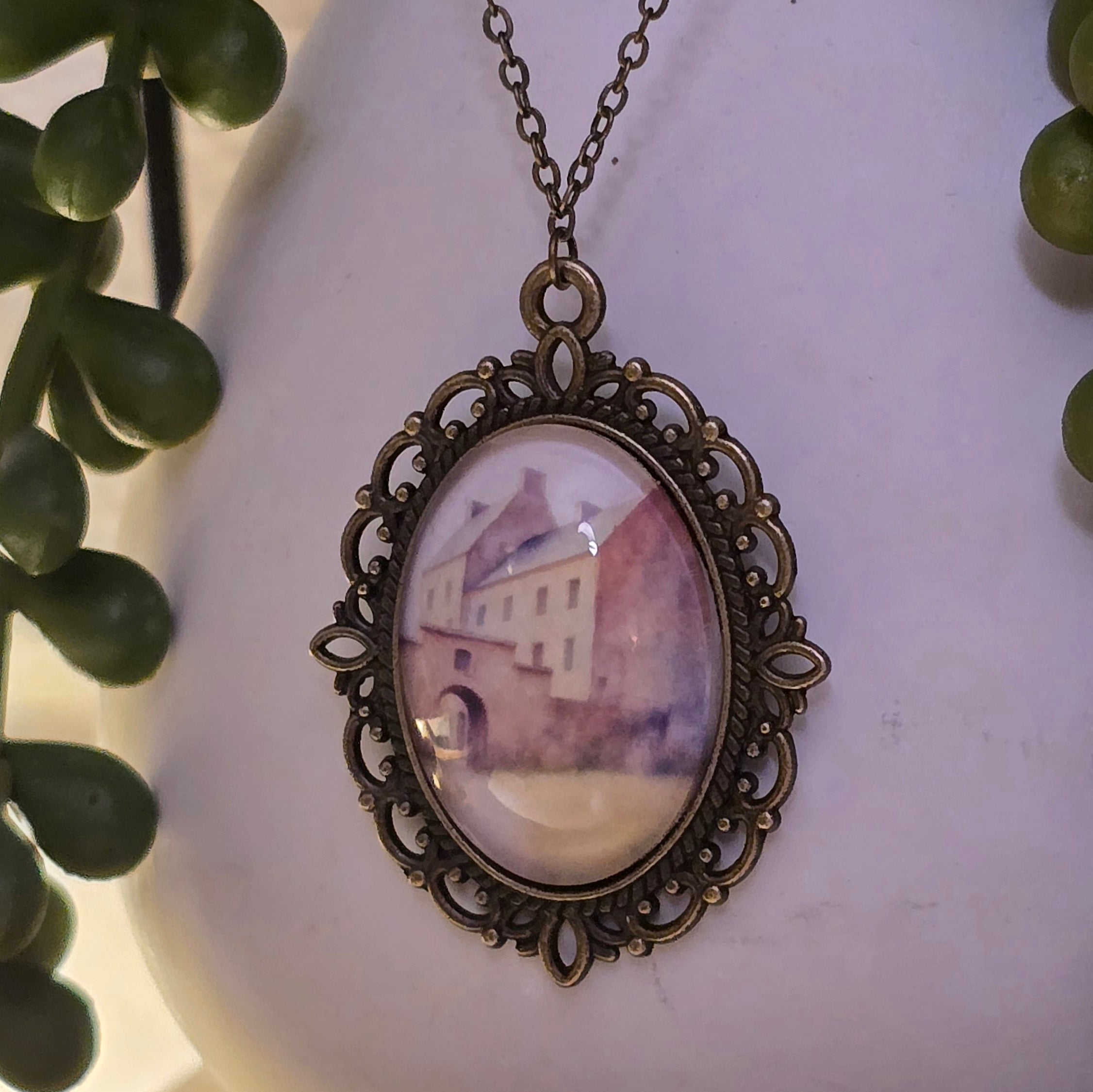 Midhope Castle Necklace | Inspired by Lallybroch on Outlander - Colour