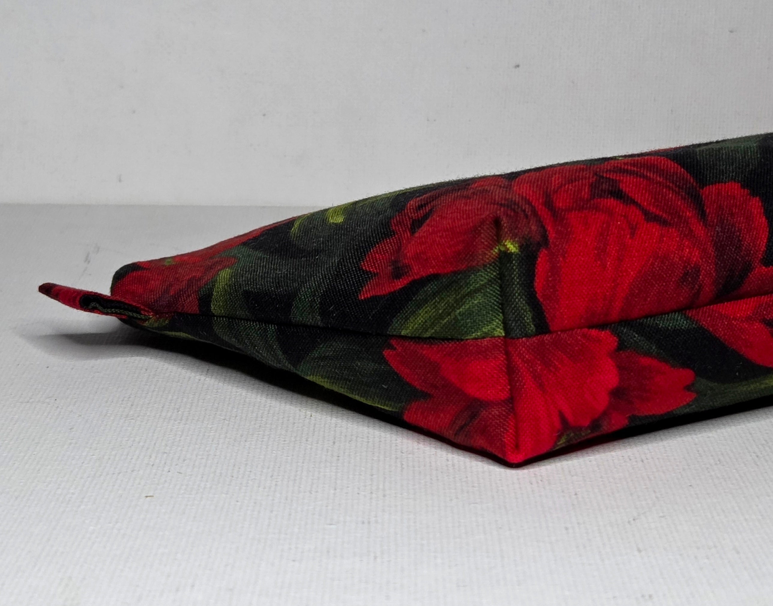 Zippered Pouch in Tulip Fabric, size Large