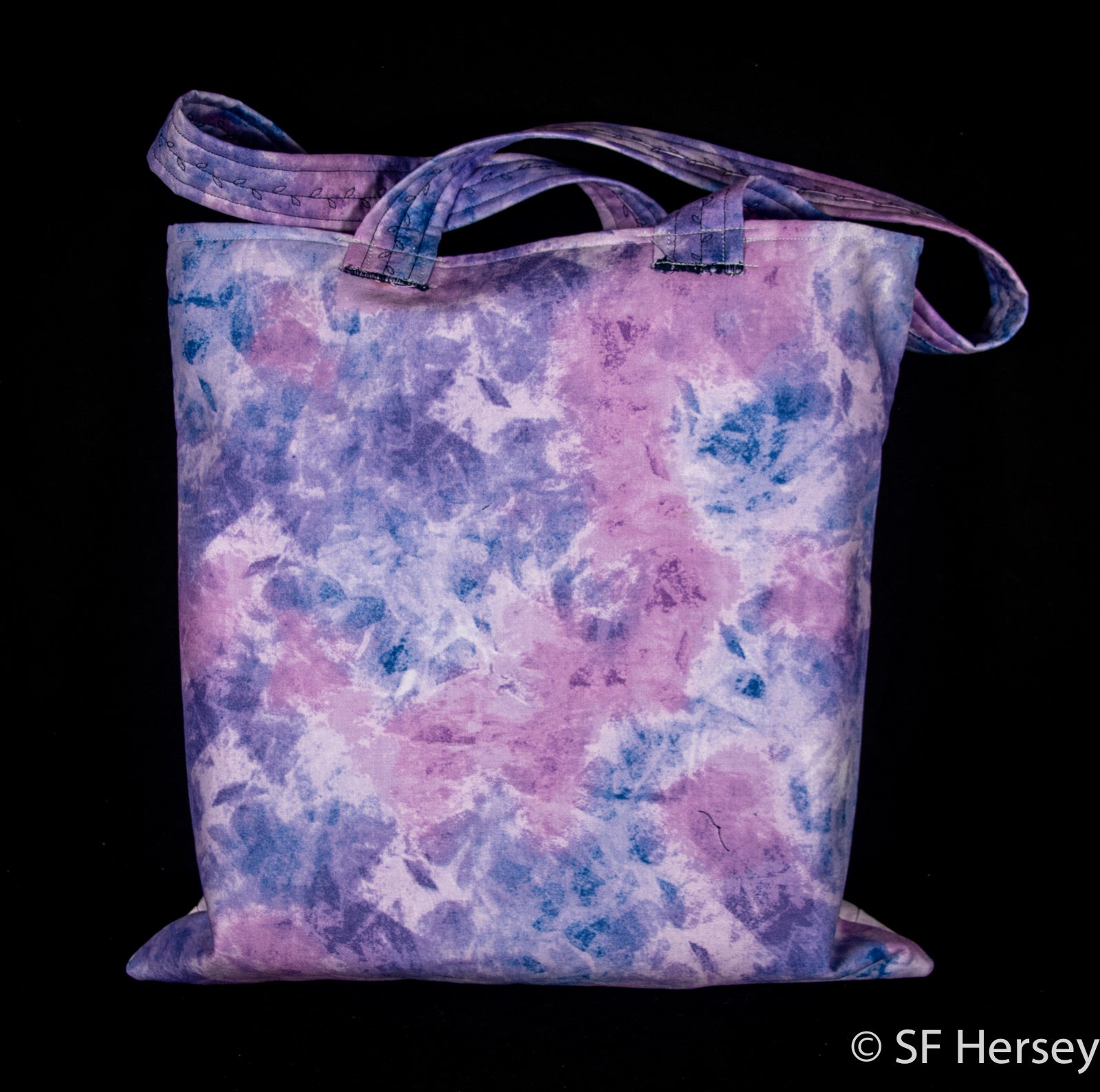 Carry Bag with Sashiko Embroidered Wreath