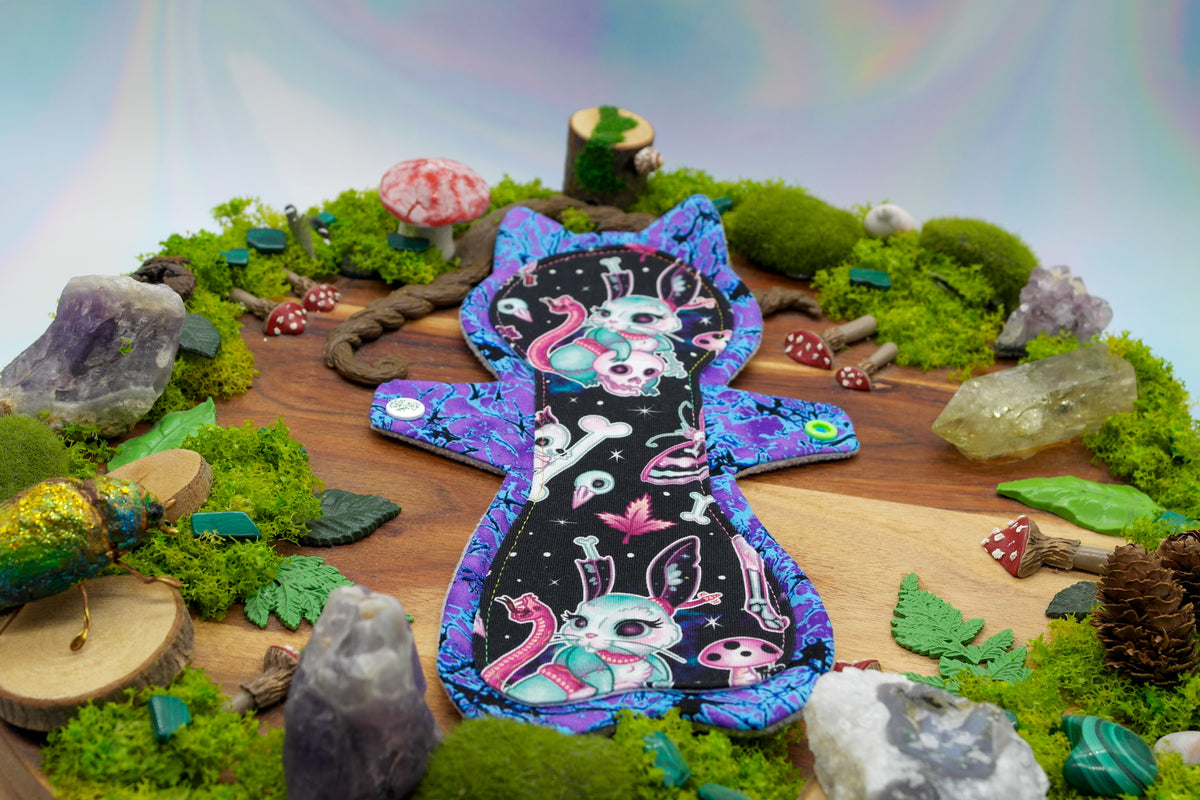 Unique Reusable cloth pad 10" Moderate -Fearless