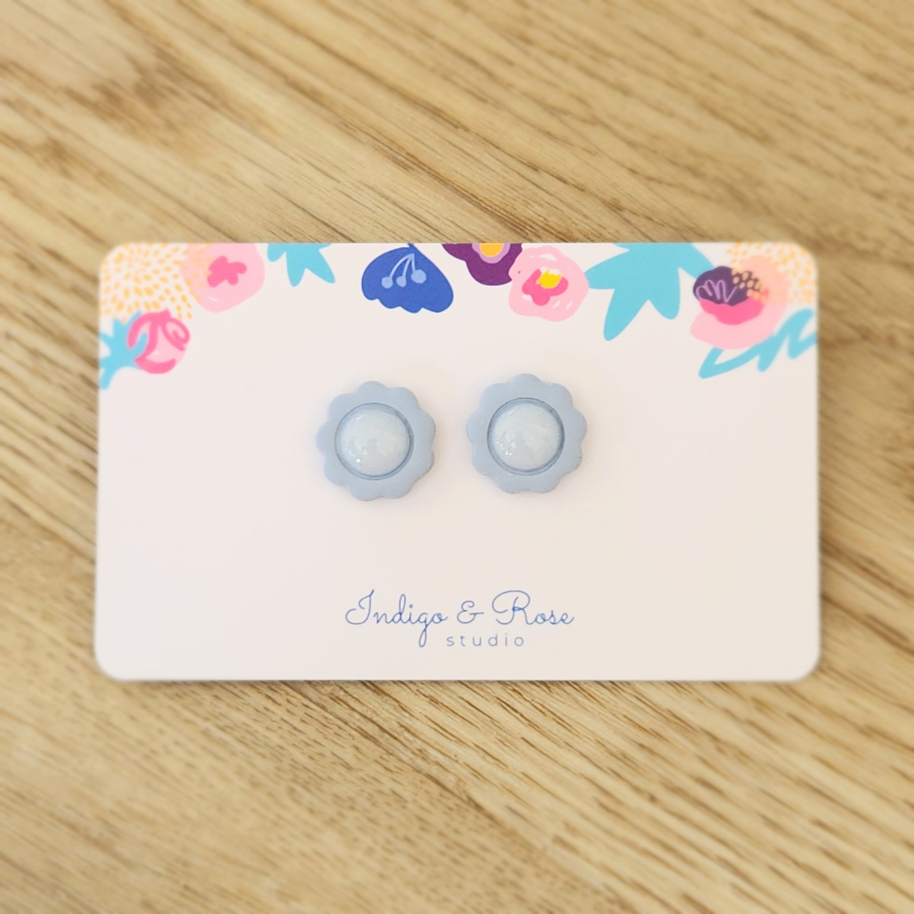 Sunny Studs (various colours)