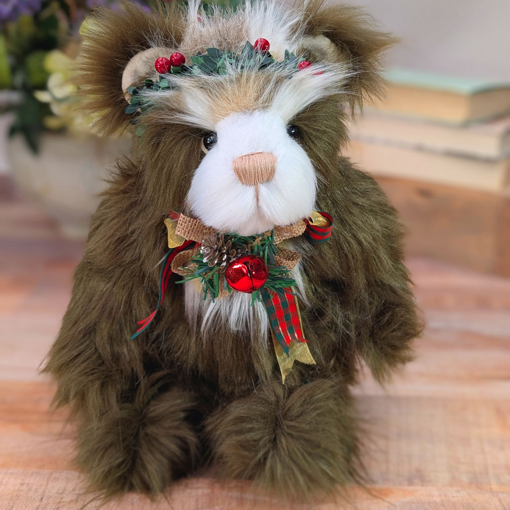 Green 2025 Christmas Collectable Artisan Teddy Bear